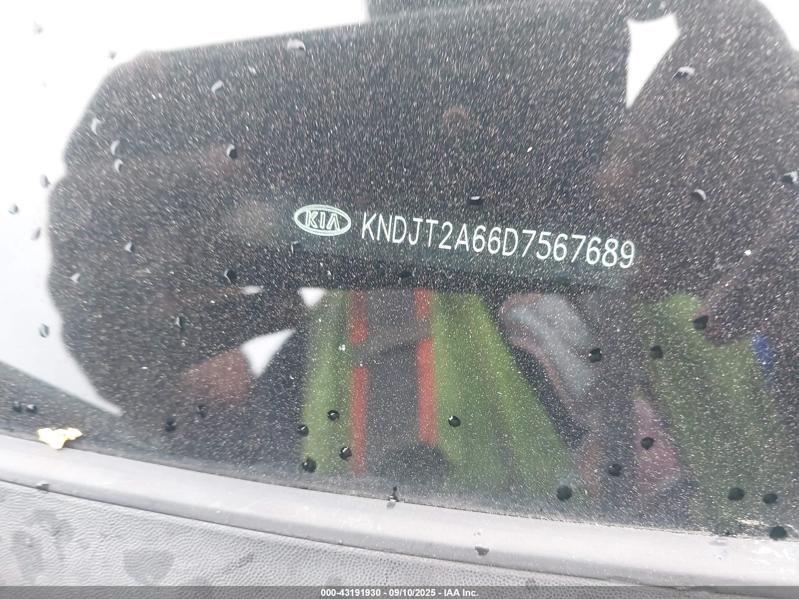 2013 Kia Soul ! Black vin: KNDJT2A66D7567689