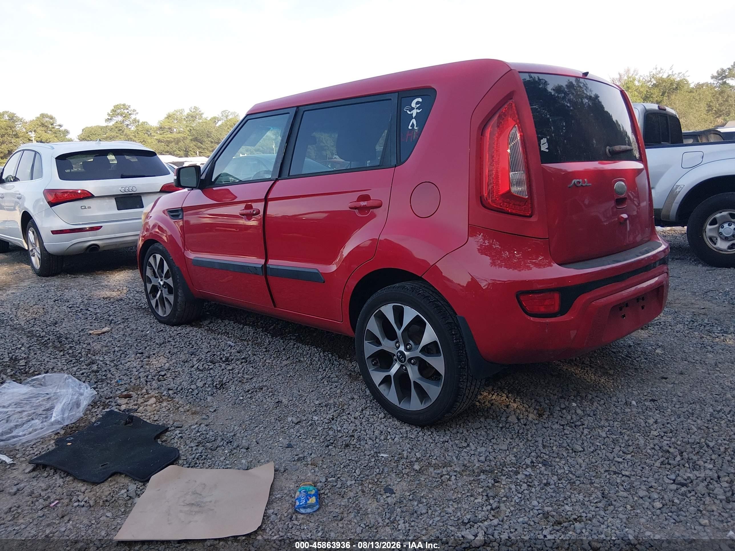 2013 Kia Soul ! Red vin: KNDJT2A66D7599218