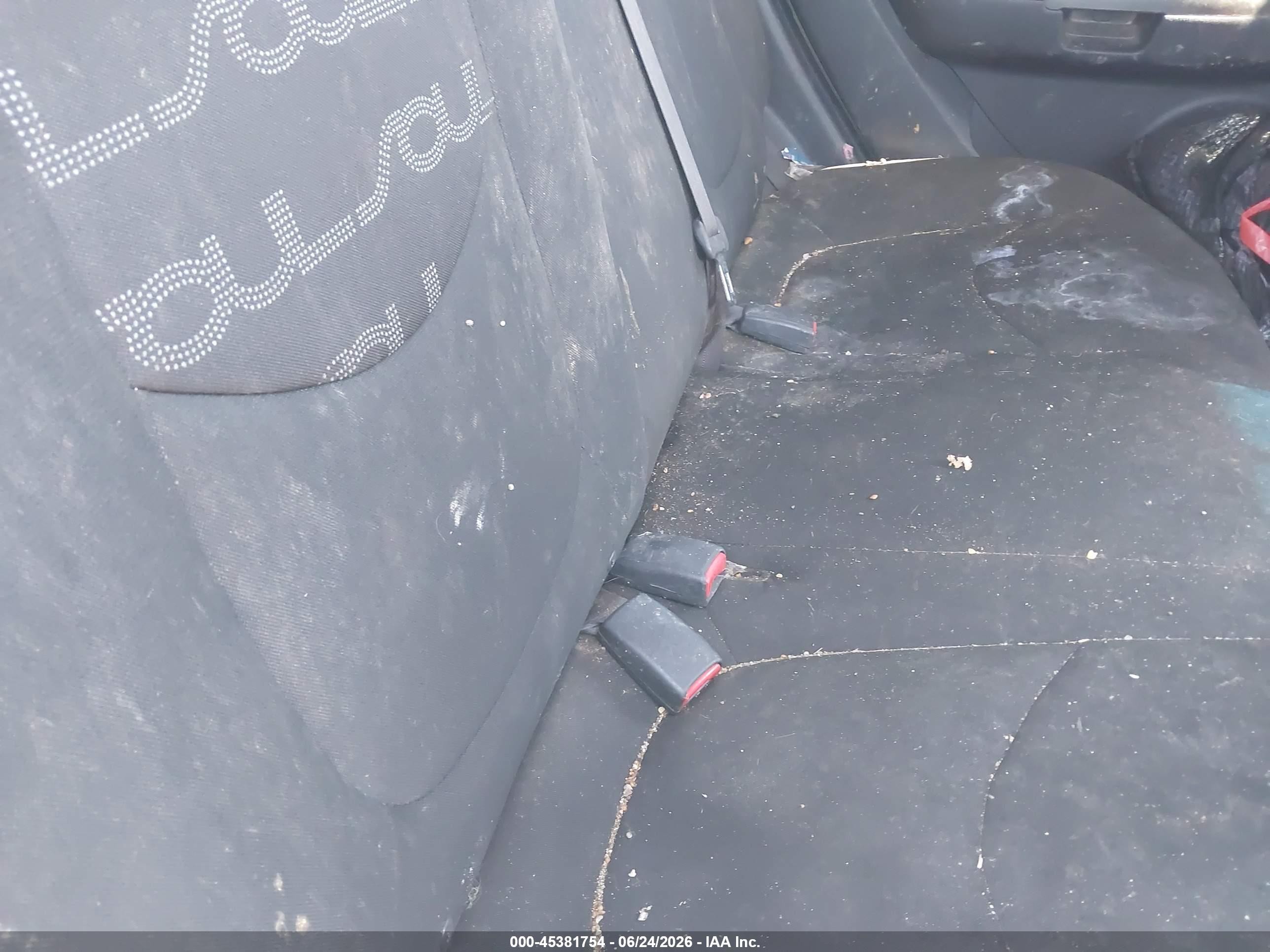 2013 Kia Soul + Gray vin: KNDJT2A66D7606040
