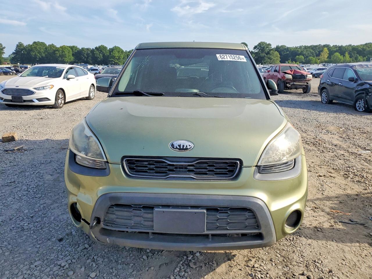 2013 Kia Soul + Green vin: KNDJT2A66D7632959