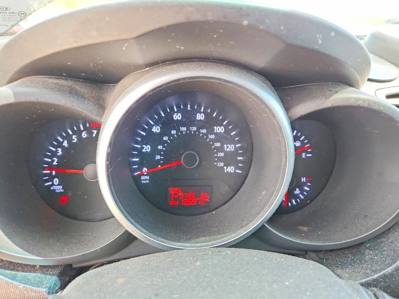 2012 Kia Soul + Black vin: KNDJT2A67C7379441