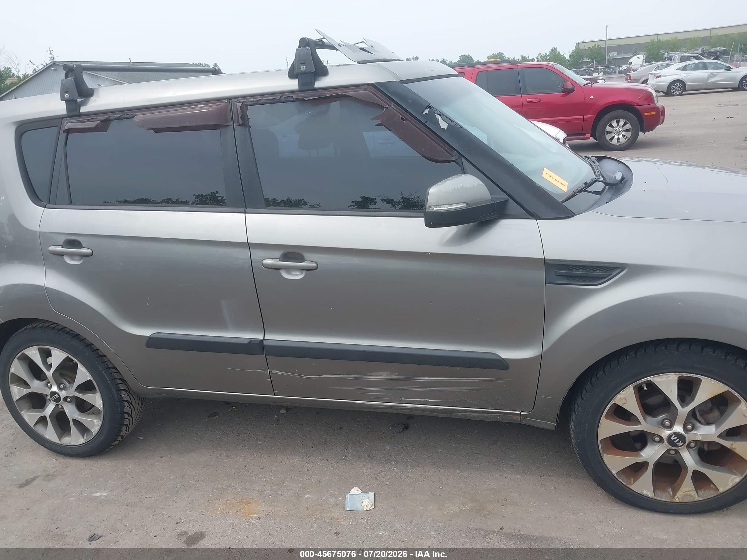 2012 Kia Soul + Gray vin: KNDJT2A67C7384073