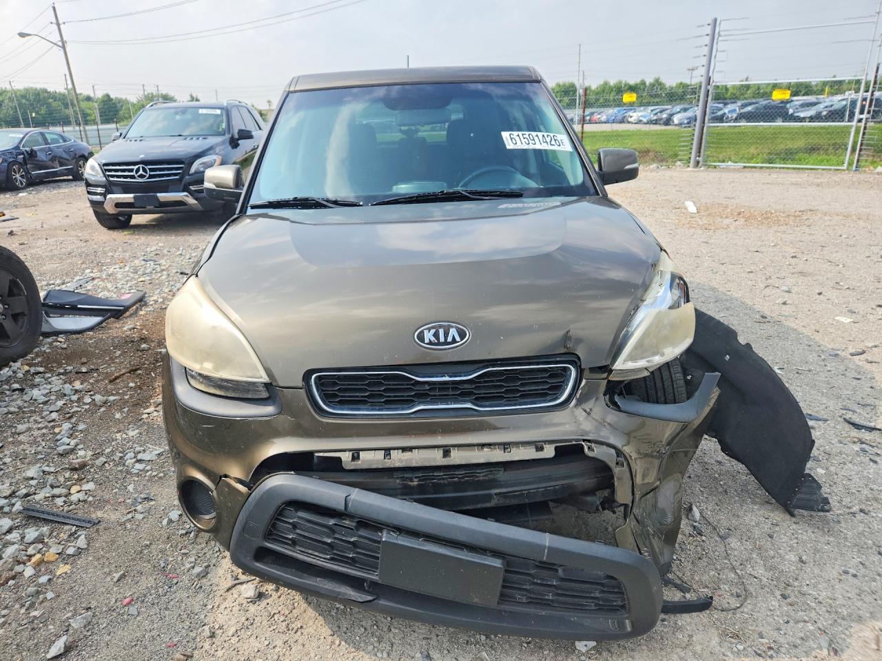 2012 Kia Soul + Green vin: KNDJT2A67C7410686