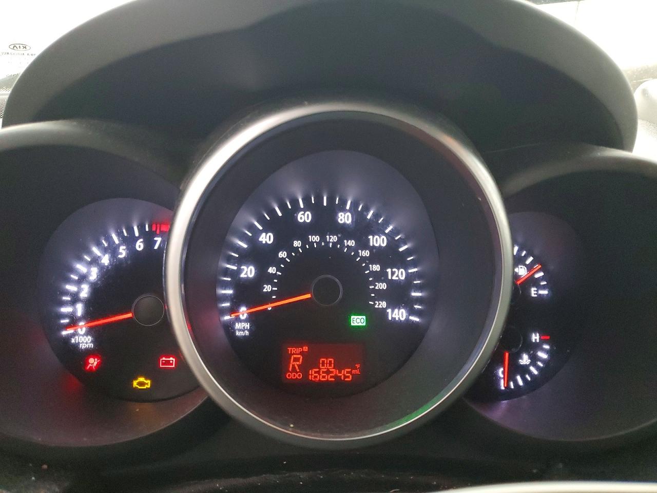 2012 Kia Soul + Black vin: KNDJT2A67C7455238