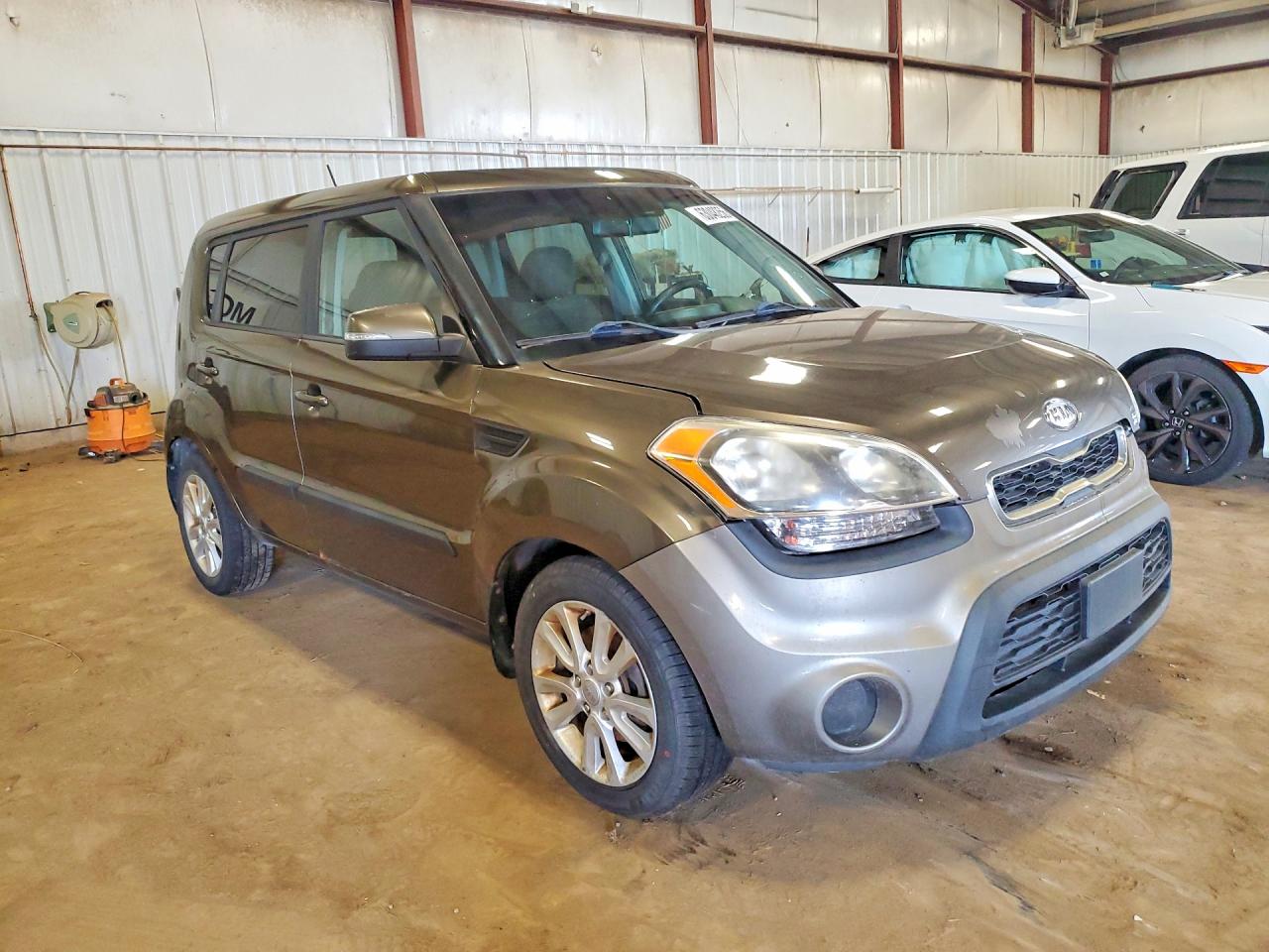 2012 Kia Soul + Brown vin: KNDJT2A67C7472265