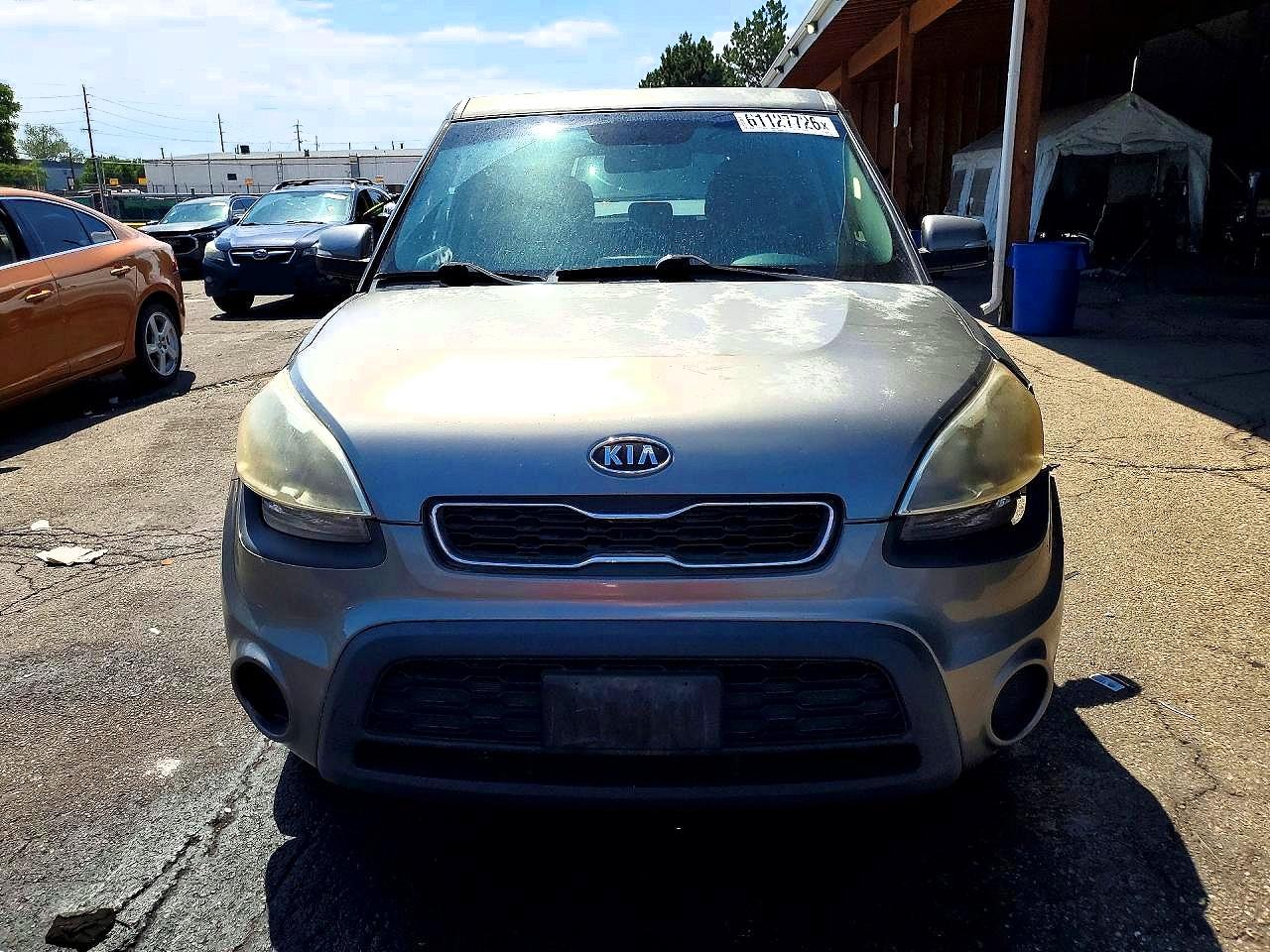 2012 Kia Soul + Серый vin: KNDJT2A67C7481659