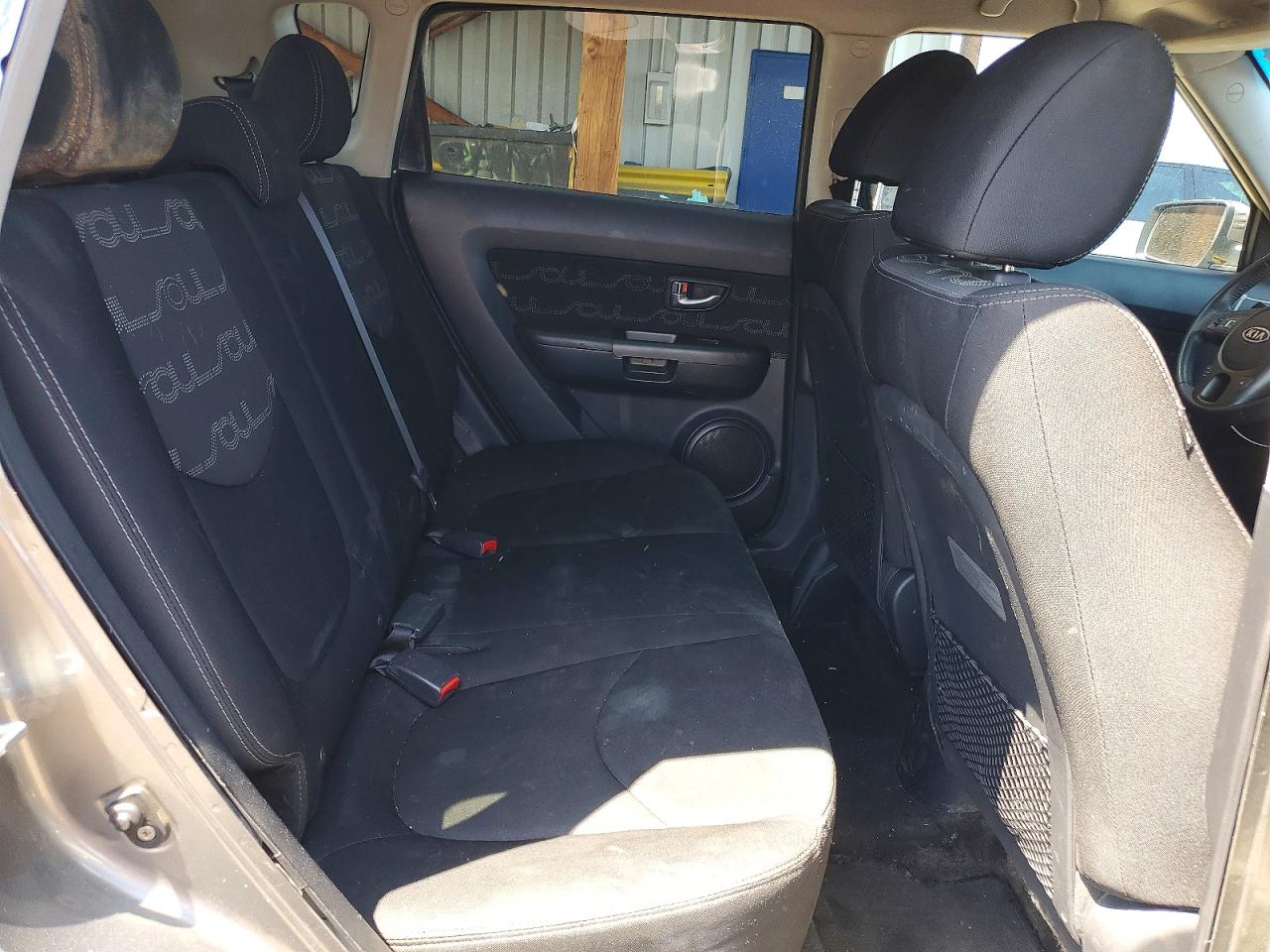 2012 Kia Soul + Серый vin: KNDJT2A67C7481659