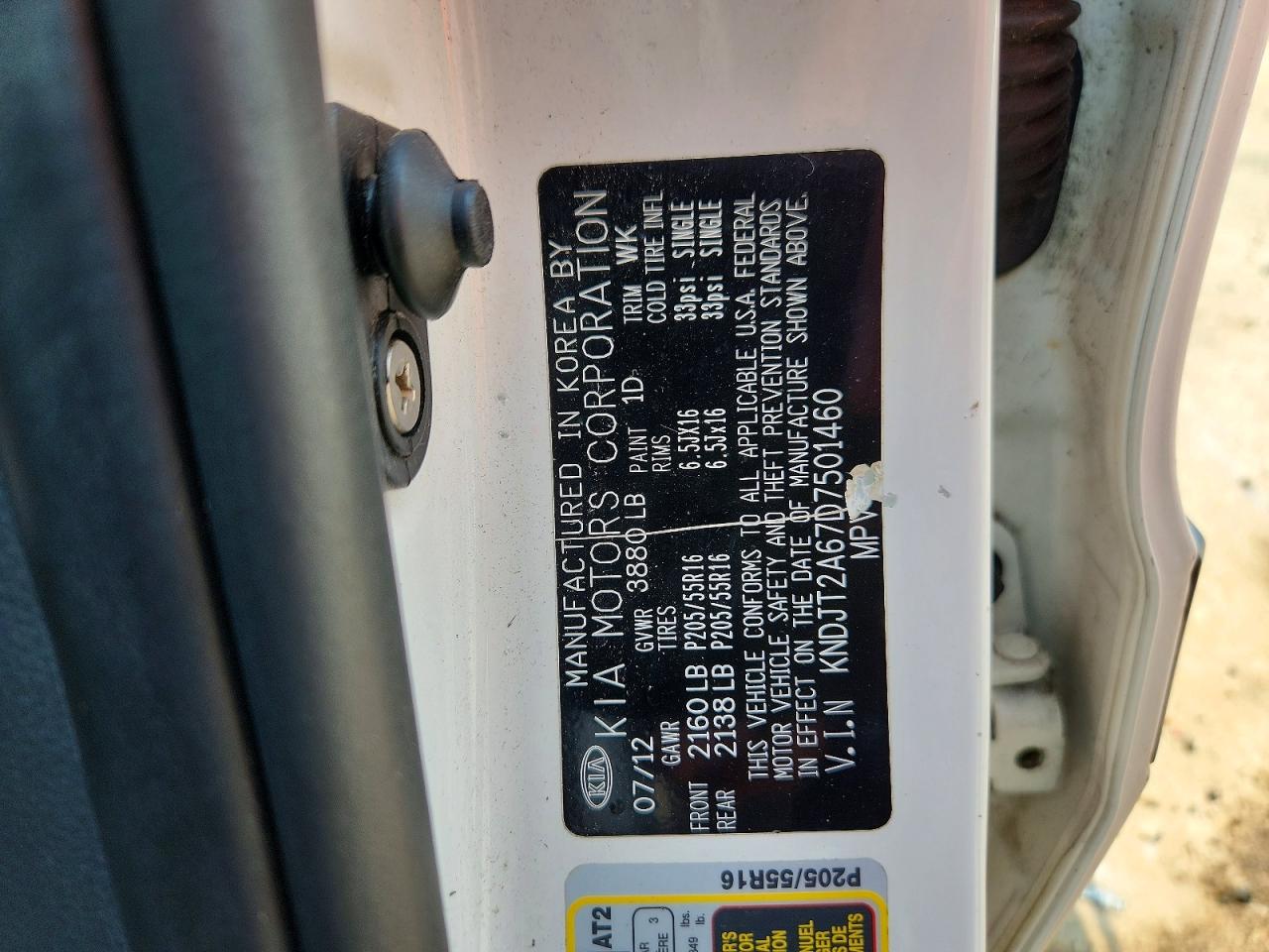 2013 Kia Soul + White vin: KNDJT2A67D7501460
