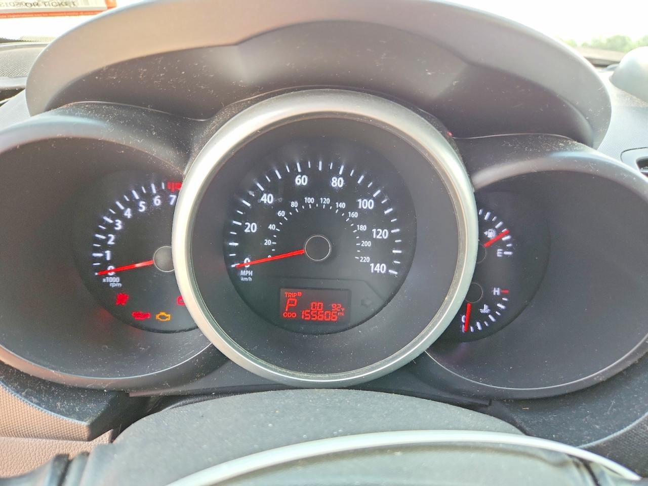 2013 Kia Soul + White vin: KNDJT2A67D7501460