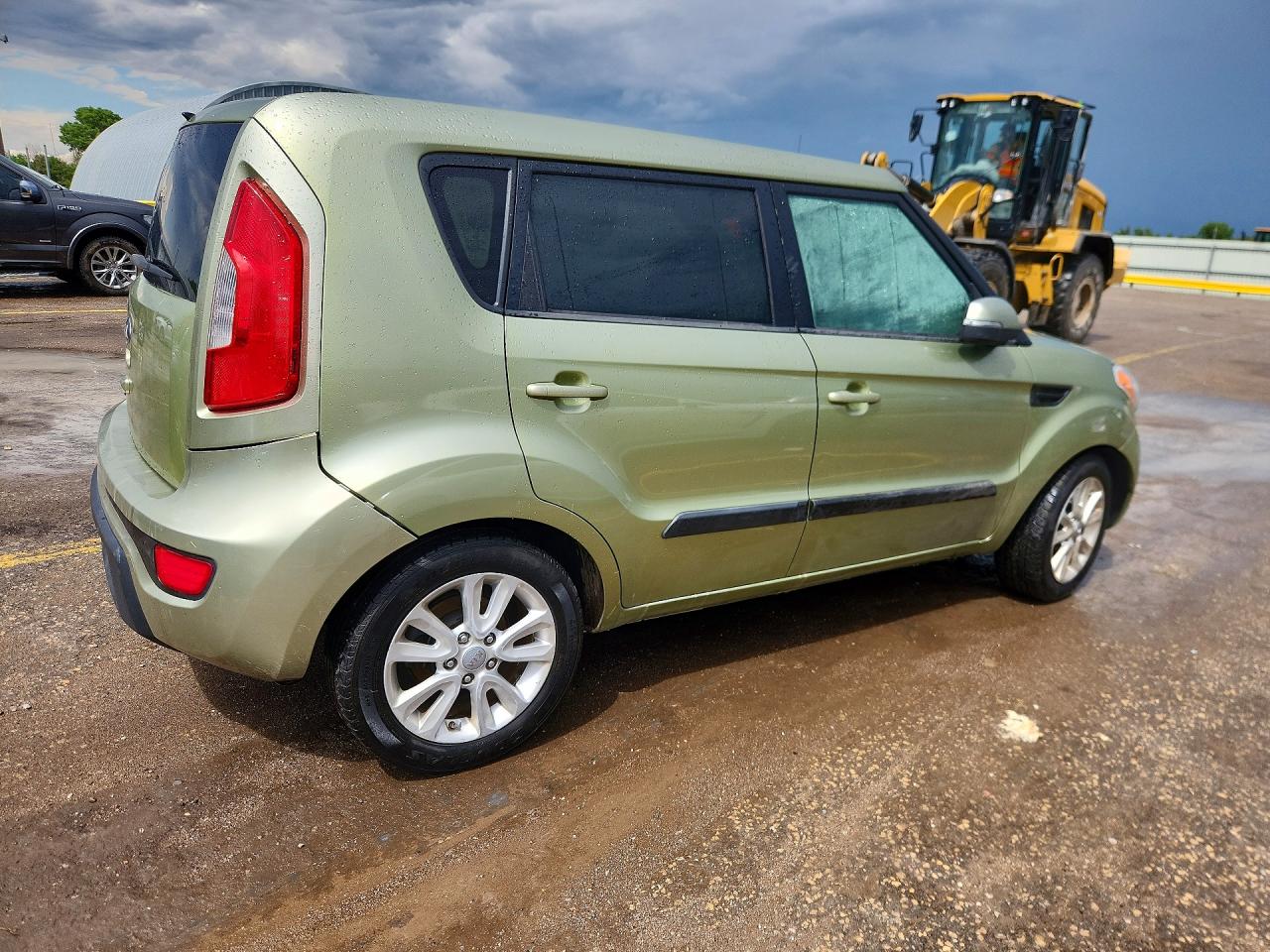 2013 Kia Soul + Зеленый vin: KNDJT2A67D7551761
