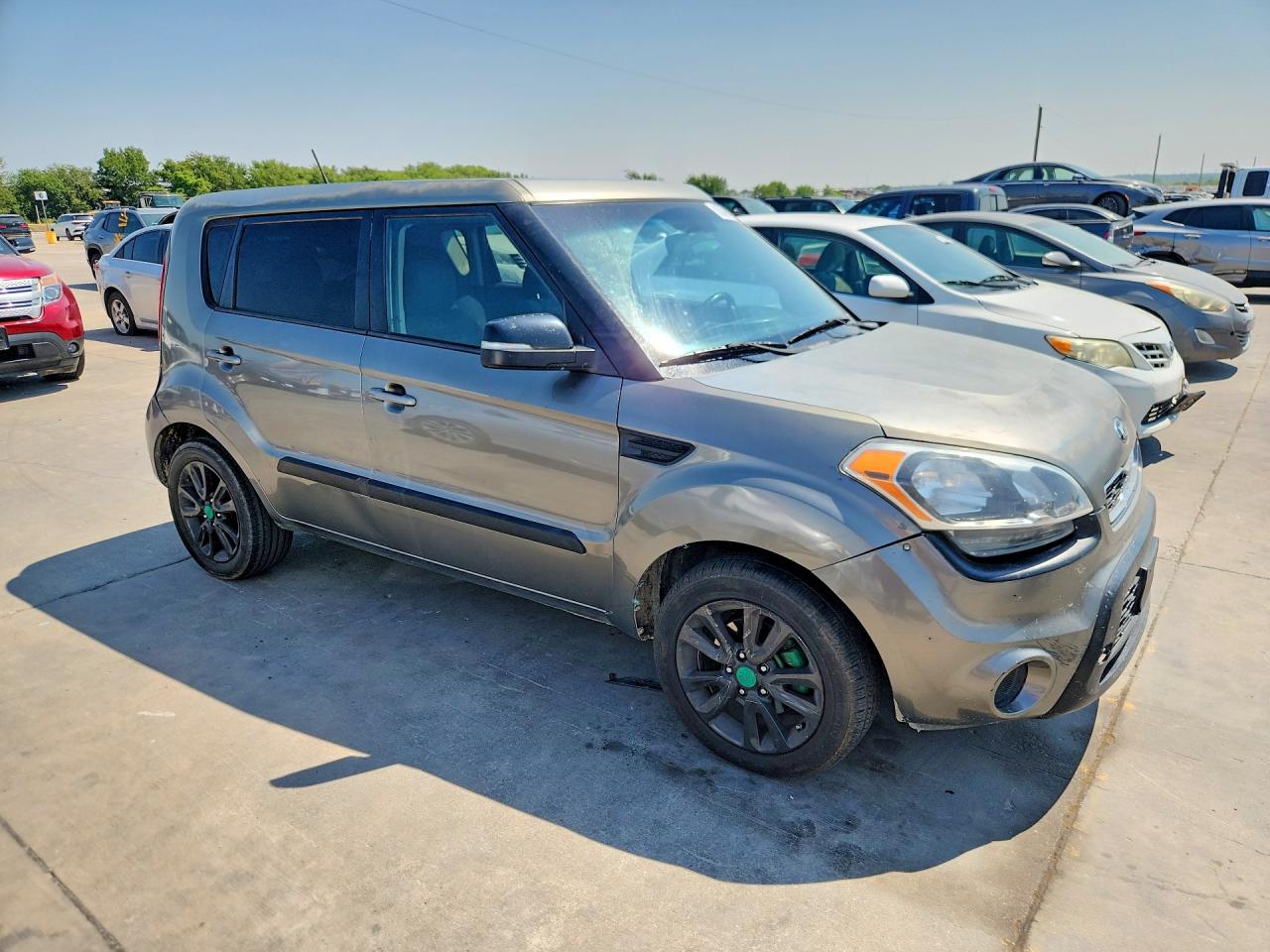 2013 Kia Soul + Gray vin: KNDJT2A67D7571444