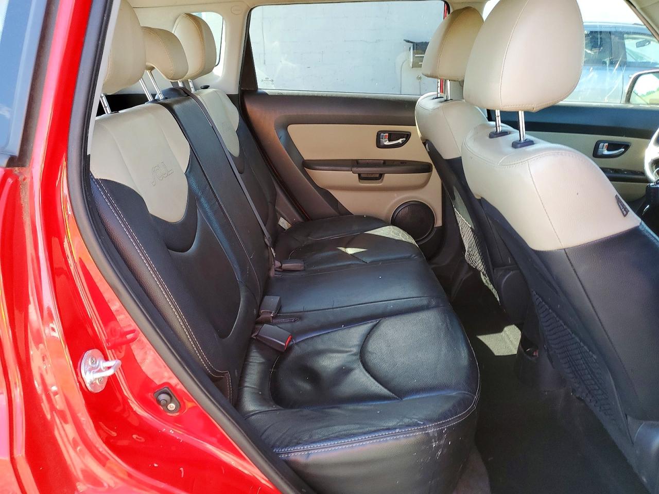 2013 Kia Soul ! Red vin: KNDJT2A67D7574652