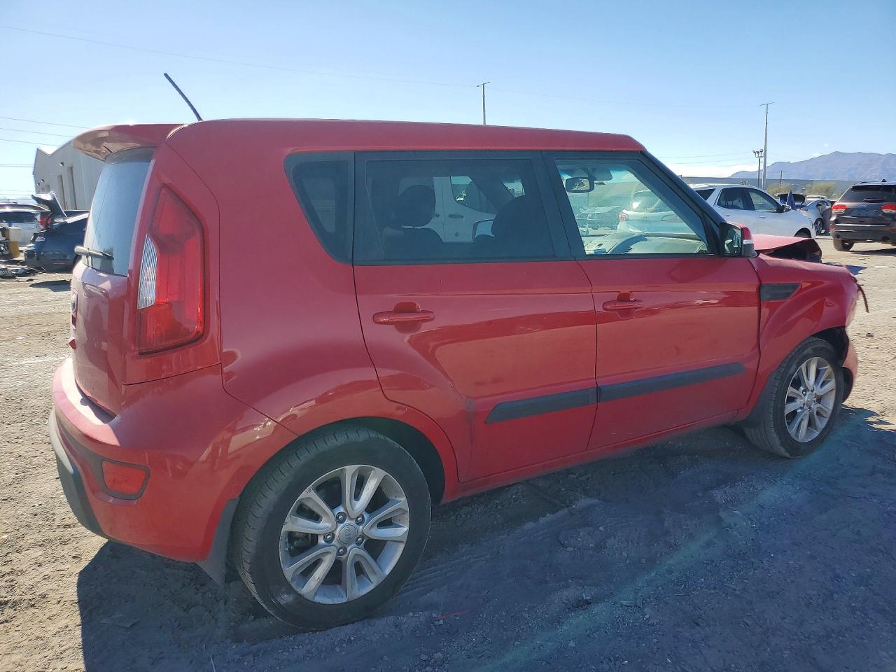 2013 Kia Soul Красный vin: KNDJT2A67D7574859