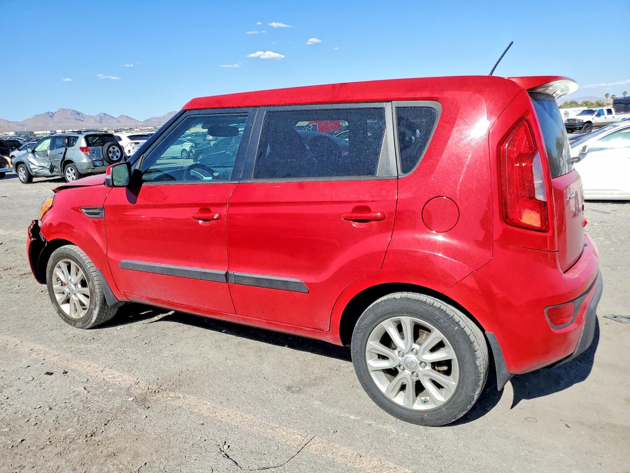 2013 Kia Soul Красный vin: KNDJT2A67D7574859