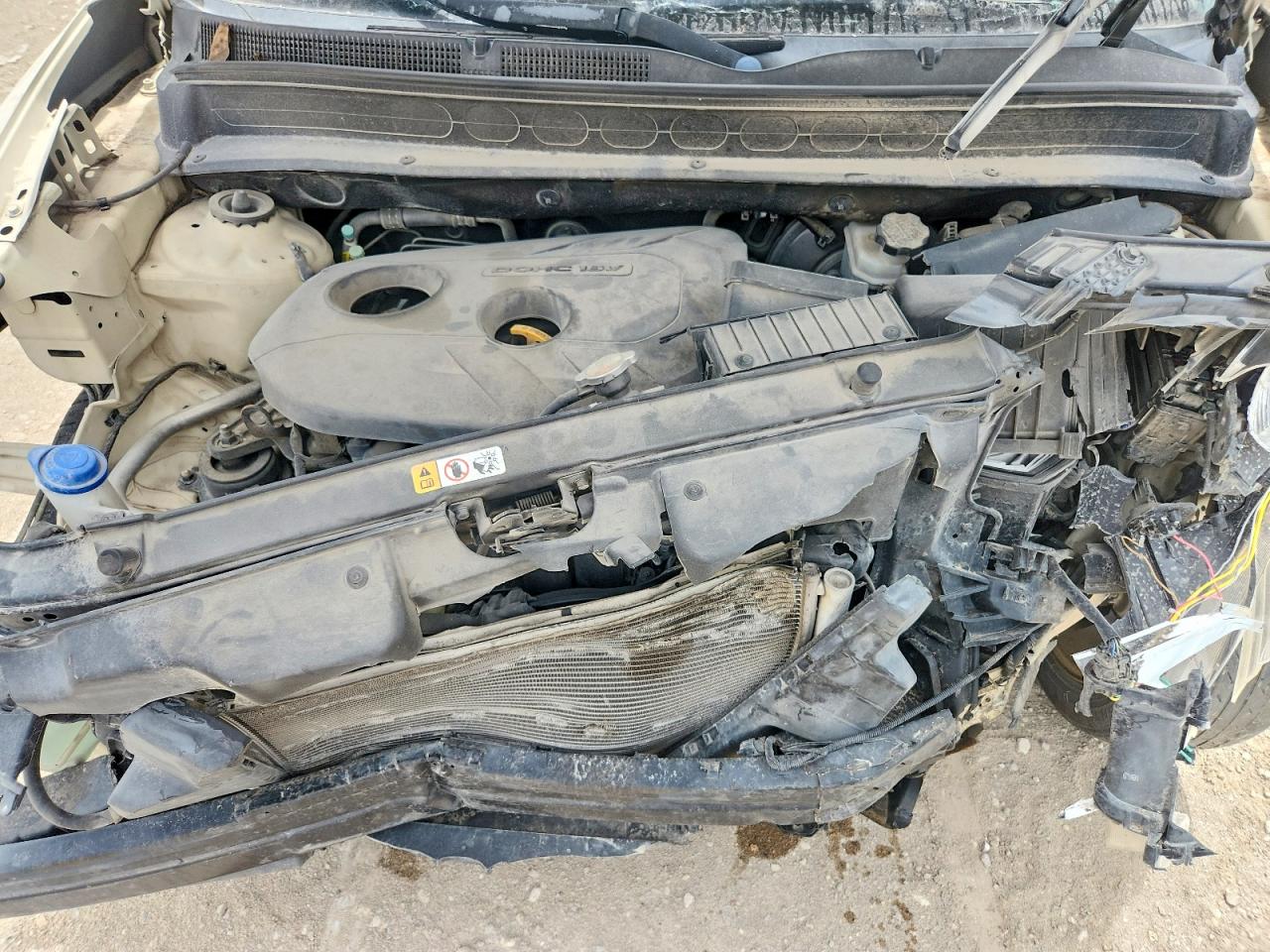 2013 Kia Soul + Бежевый vin: KNDJT2A67D7756397