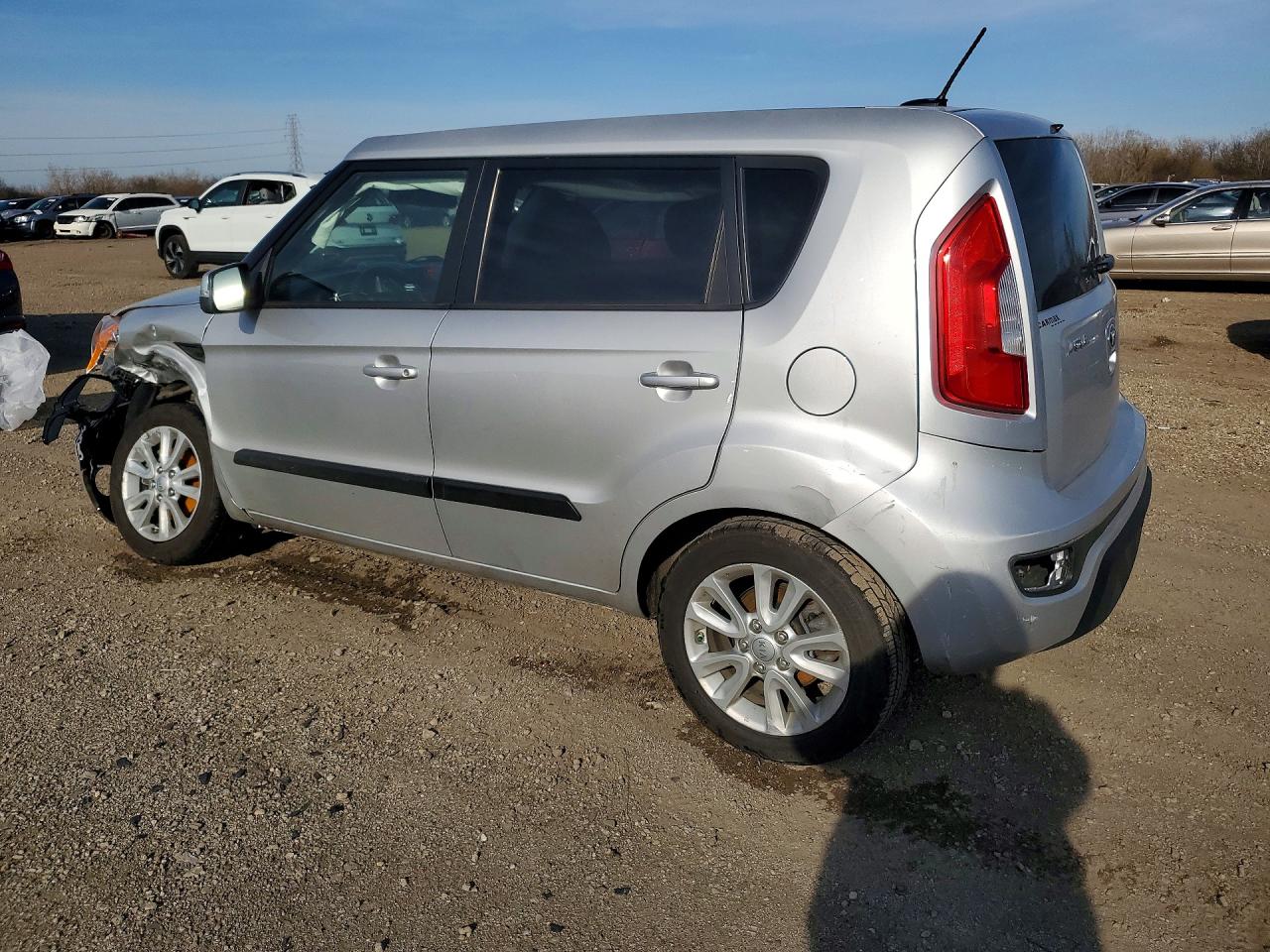 2013 Kia Soul + Silver vin: KNDJT2A67D7761132