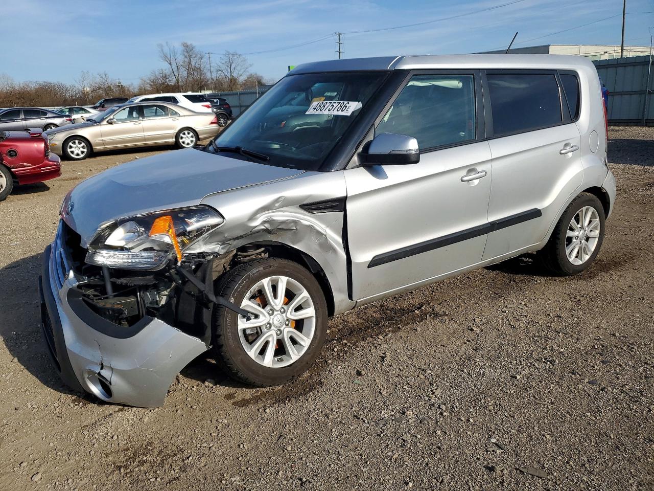 2013 Kia Soul + Silver vin: KNDJT2A67D7761132