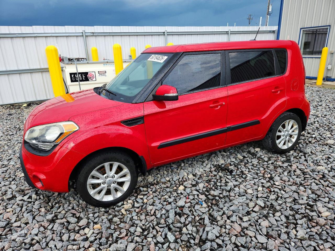 2012 Kia Soul + Red vin: KNDJT2A68C7402922