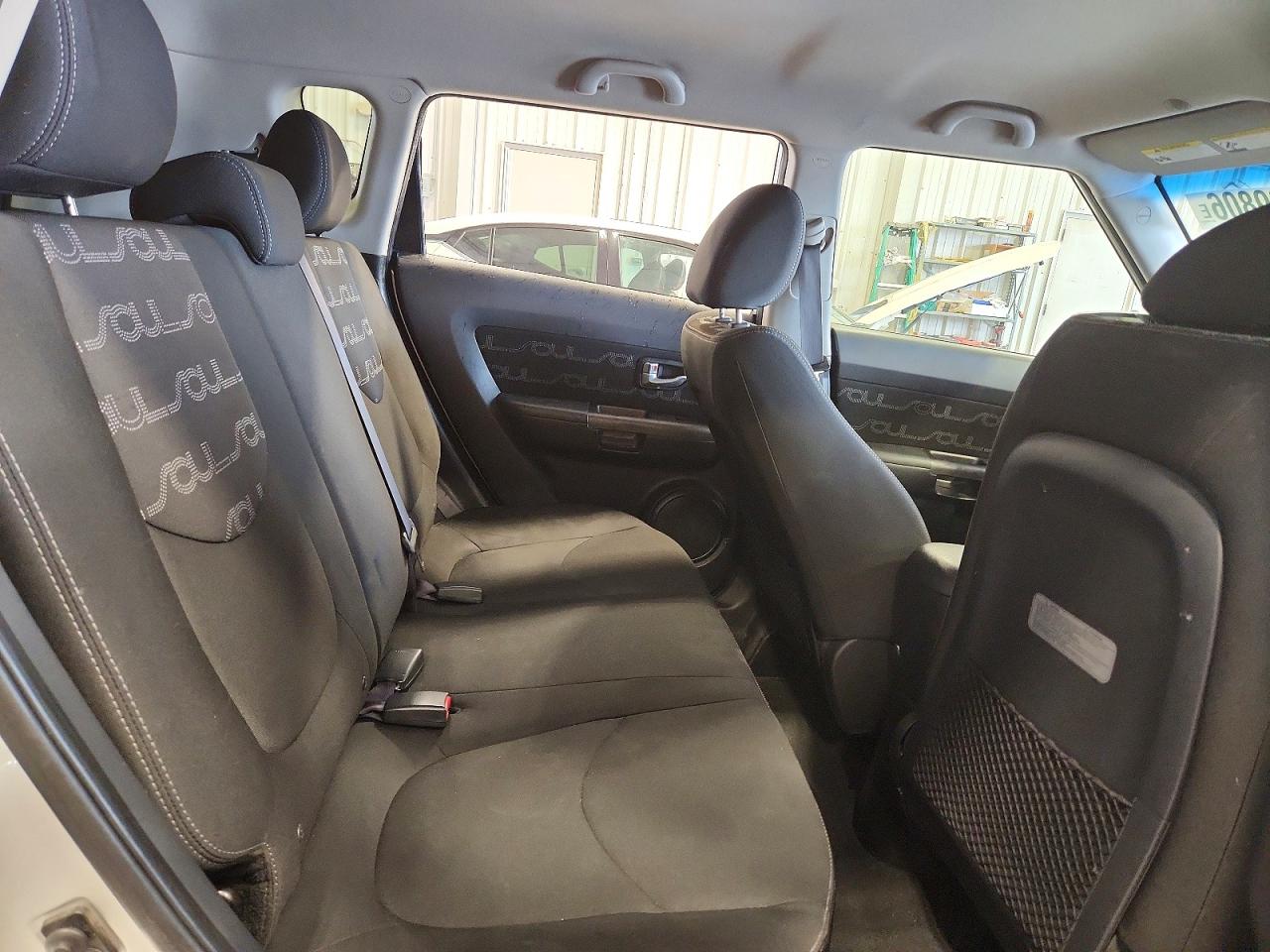 2012 Kia Soul + Silver vin: KNDJT2A68C7405013