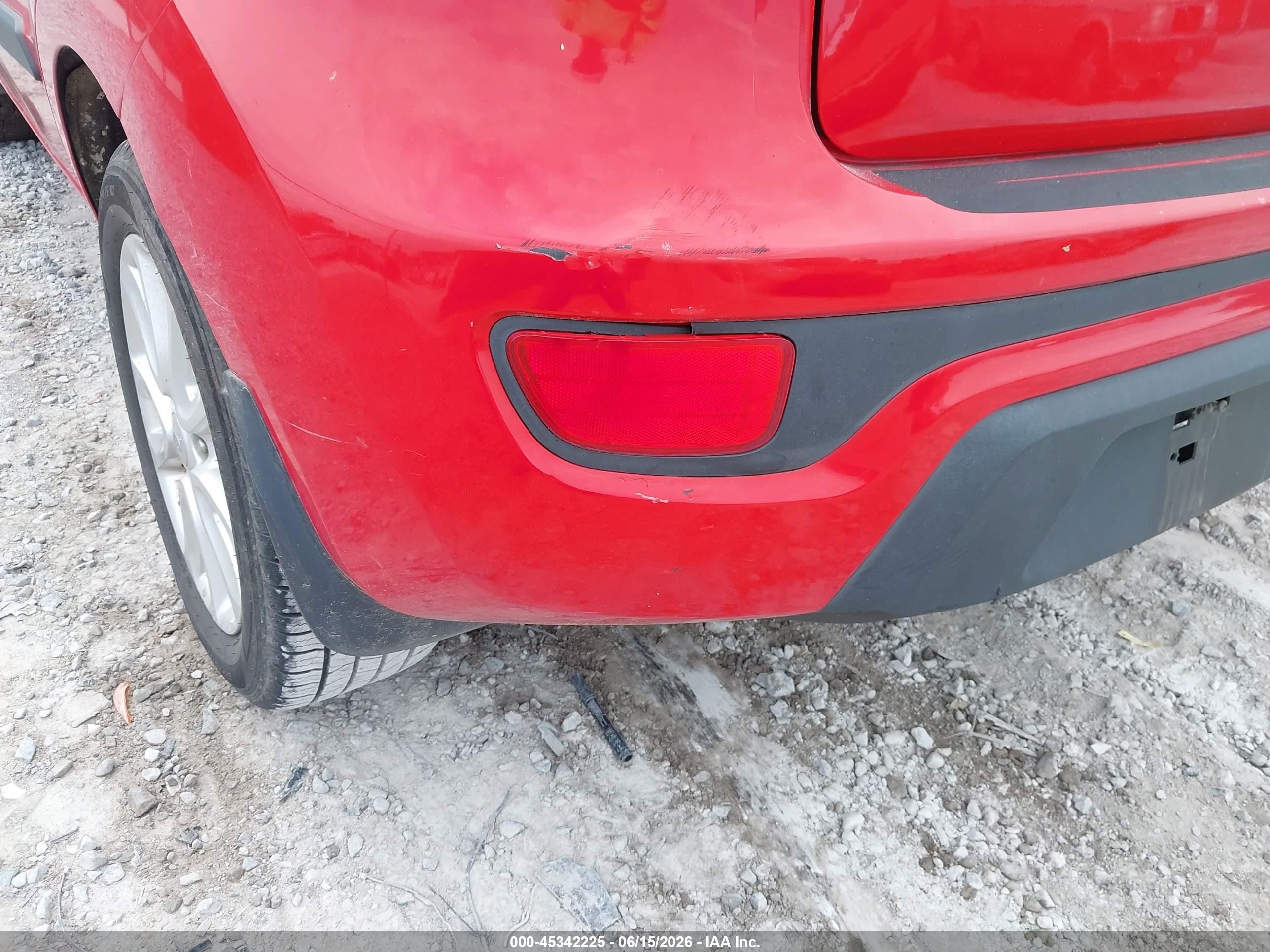 2012 Kia Soul + Красный vin: KNDJT2A68C7420854
