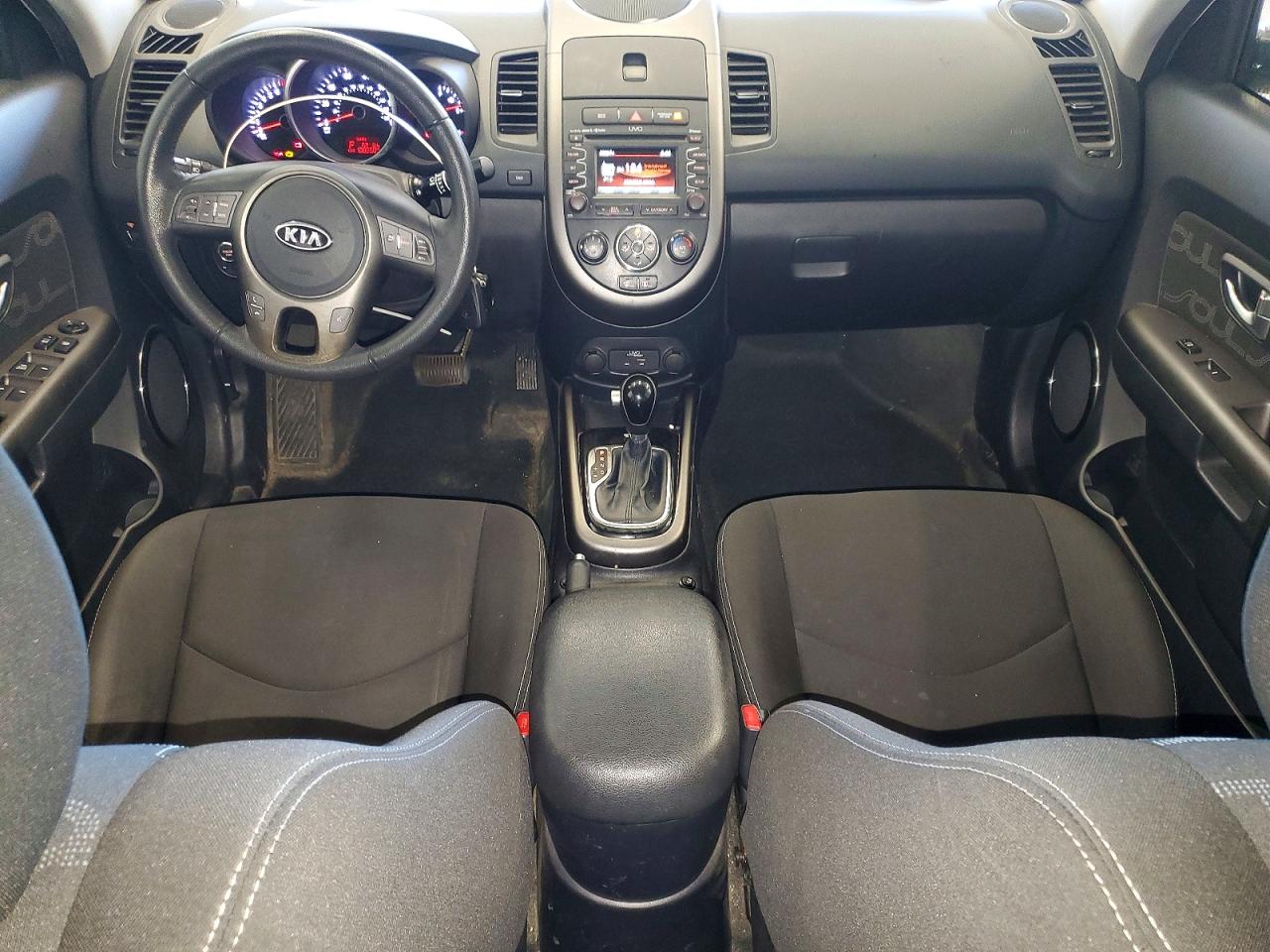 2012 Kia Soul + White vin: KNDJT2A68C7426413