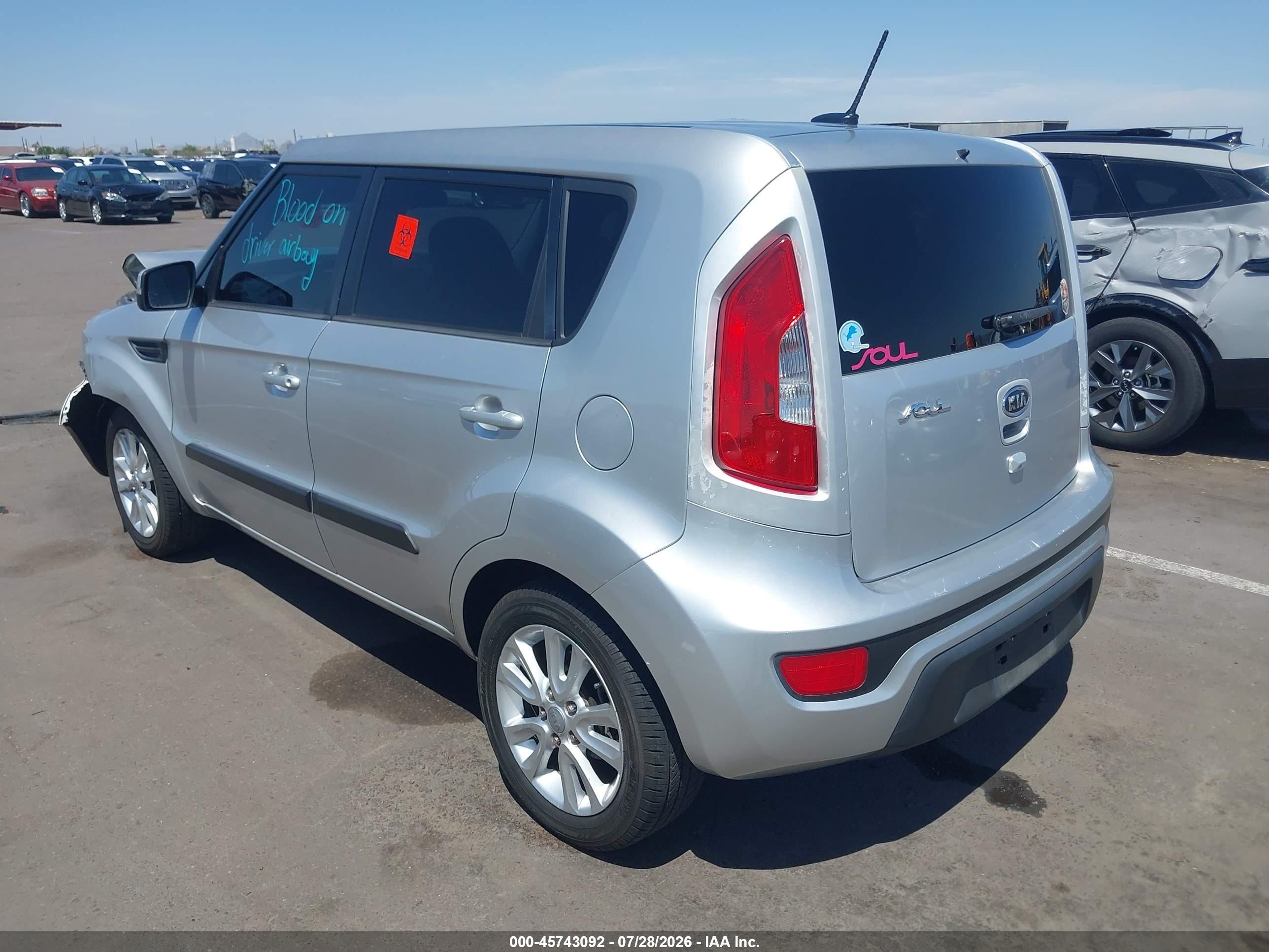 2012 Kia Soul + Silver vin: KNDJT2A68C7441252