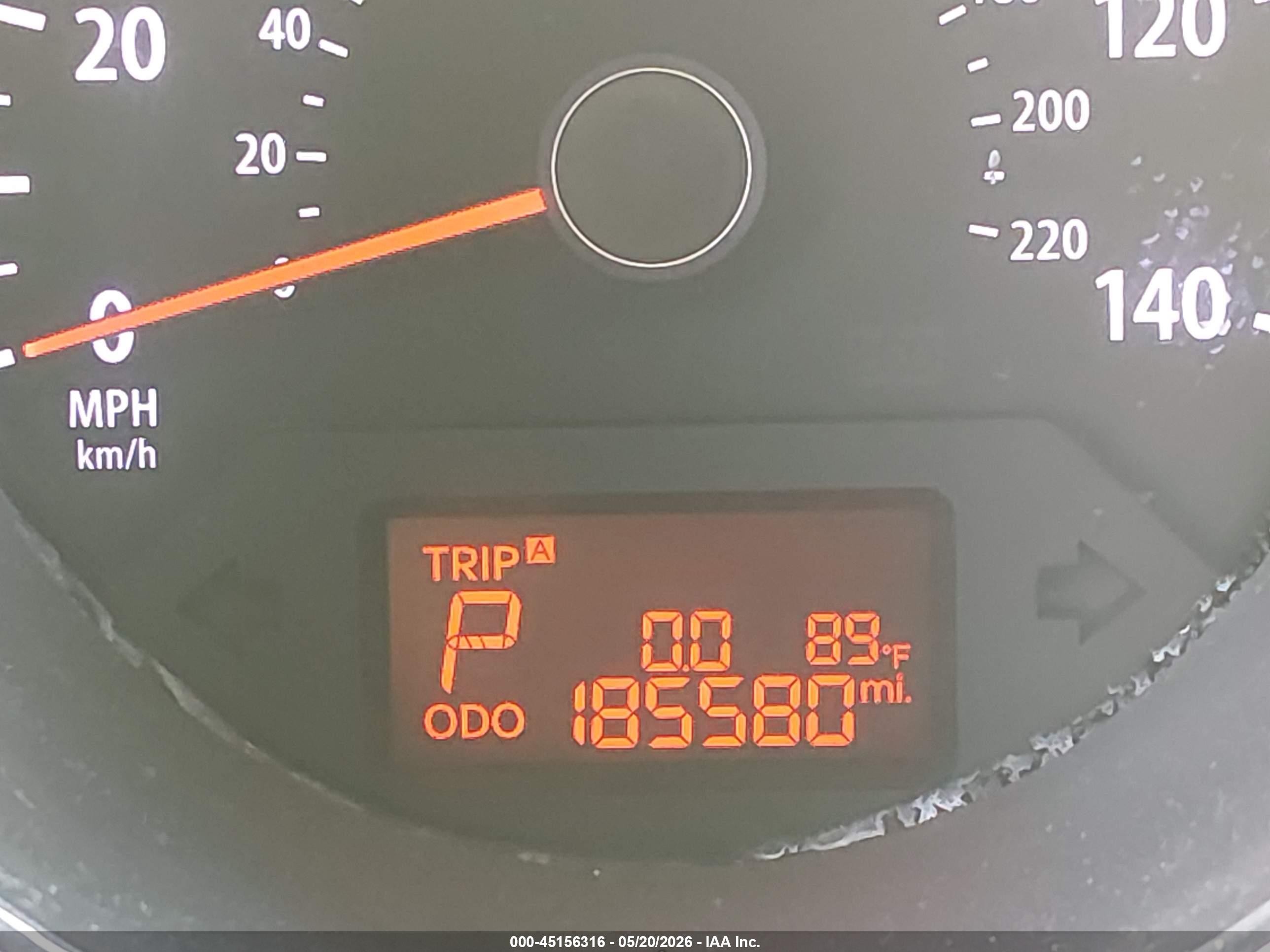 2012 Kia Soul + White vin: KNDJT2A68C7464451