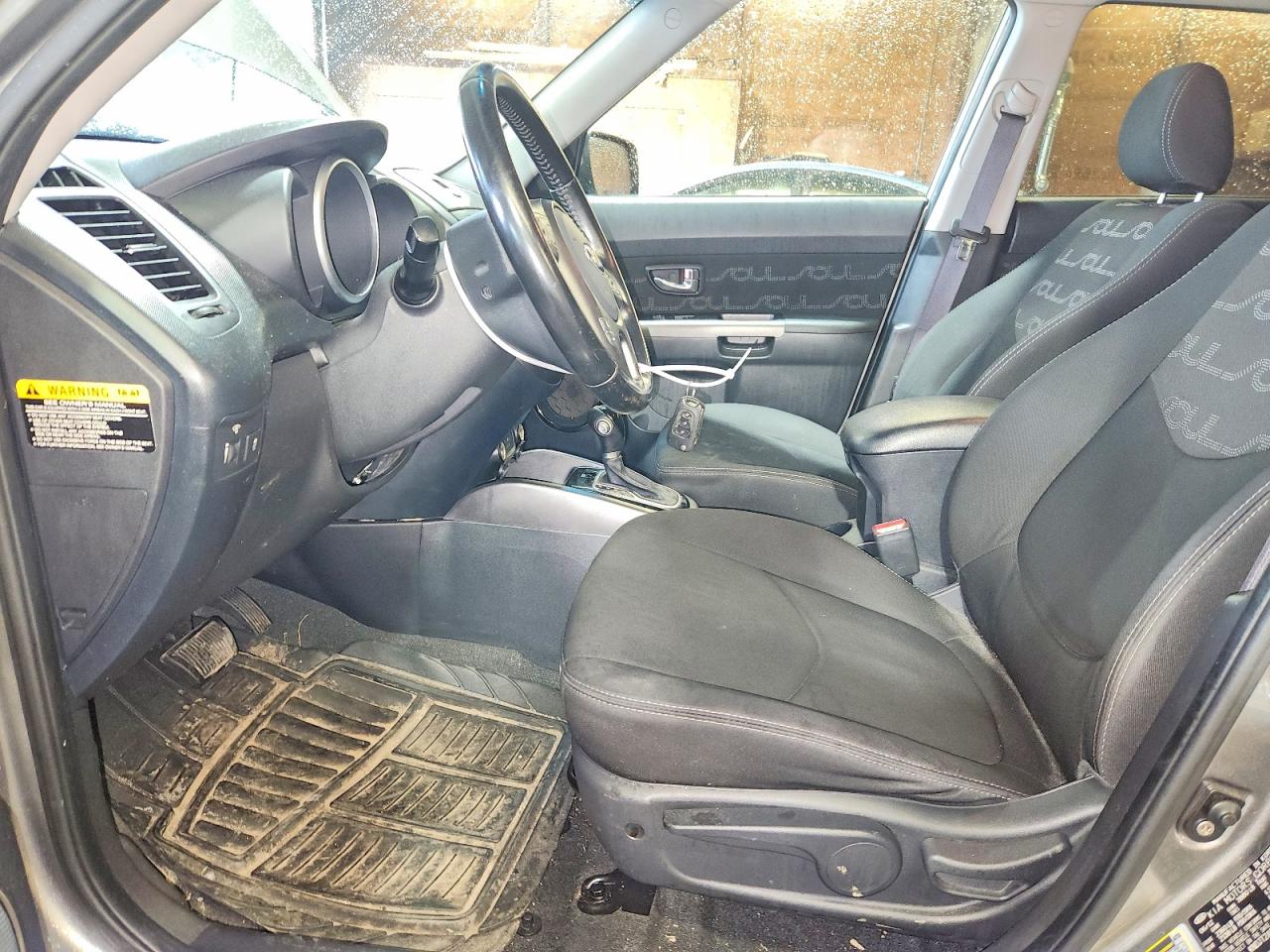 2013 Kia Soul + Green vin: KNDJT2A68D7499430