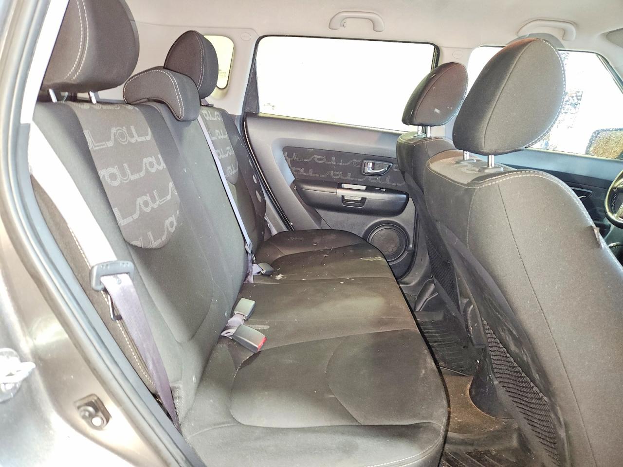 2013 Kia Soul + Green vin: KNDJT2A68D7499430