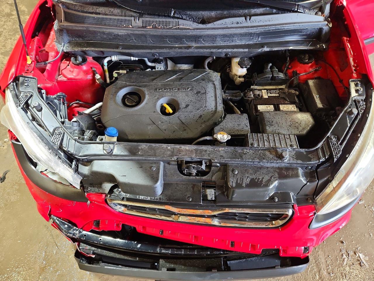2013 Kia Soul + Red vin: KNDJT2A68D7510880