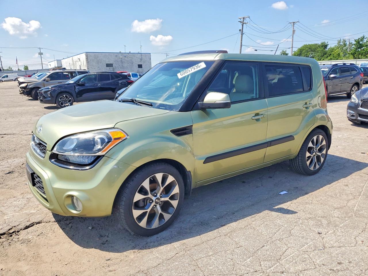 2013 Kia Soul ! Green vin: KNDJT2A68D7517991