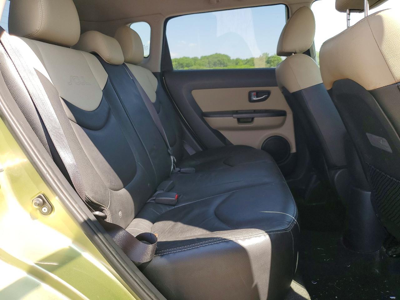 2013 Kia Soul ! Green vin: KNDJT2A68D7517991
