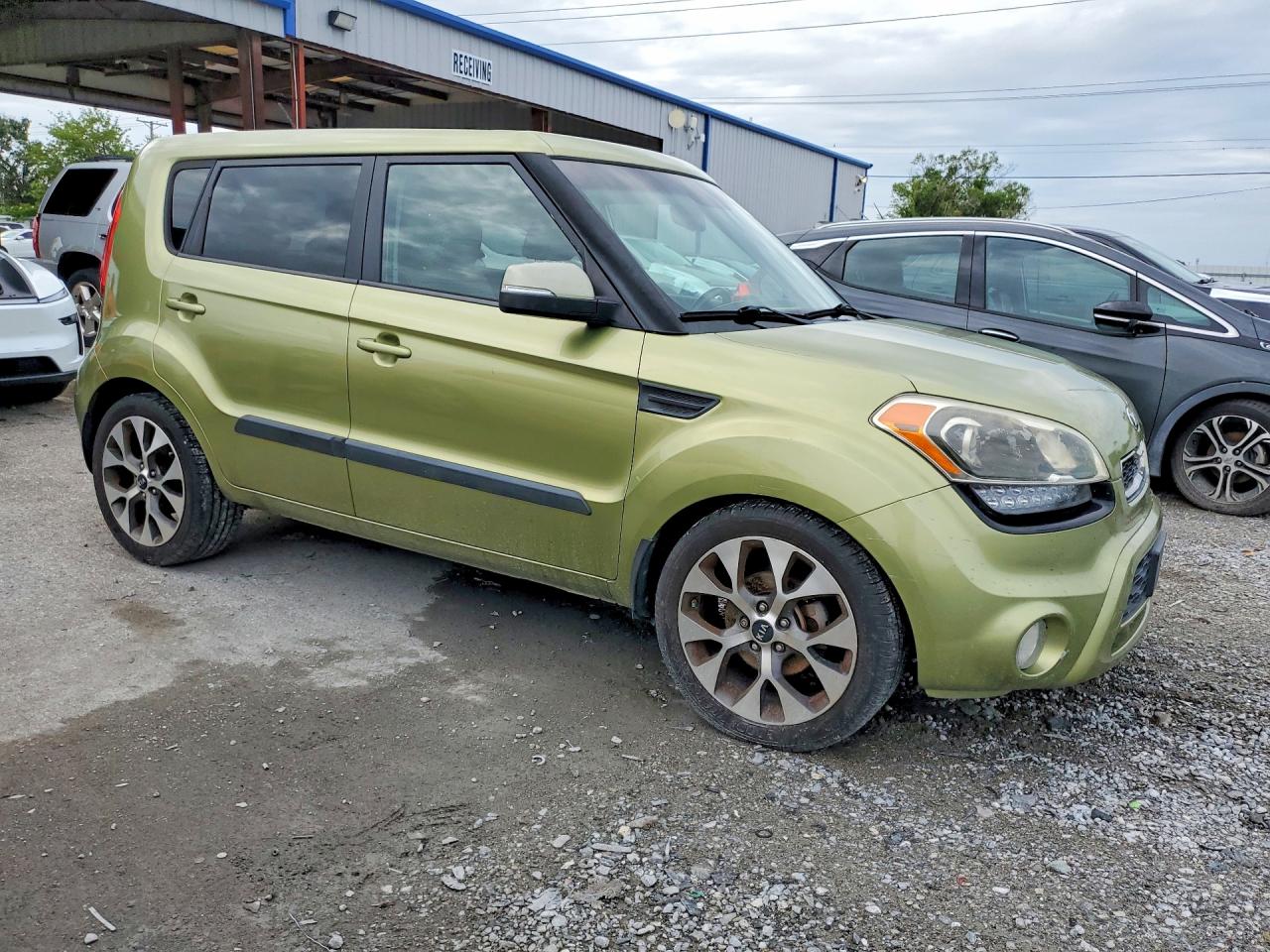 2013 Kia Soul ! Green vin: KNDJT2A68D7543362