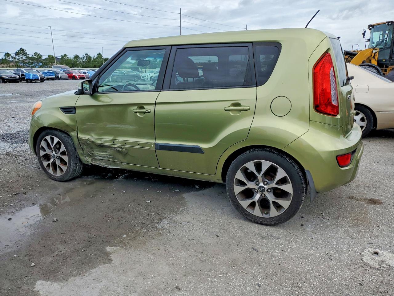 2013 Kia Soul ! Green vin: KNDJT2A68D7543362