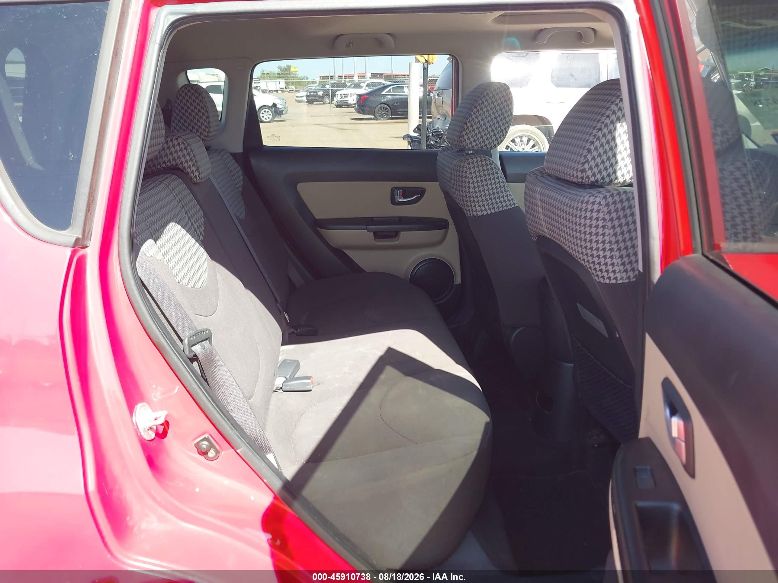 2013 Kia Soul ! Red vin: KNDJT2A68D7577821