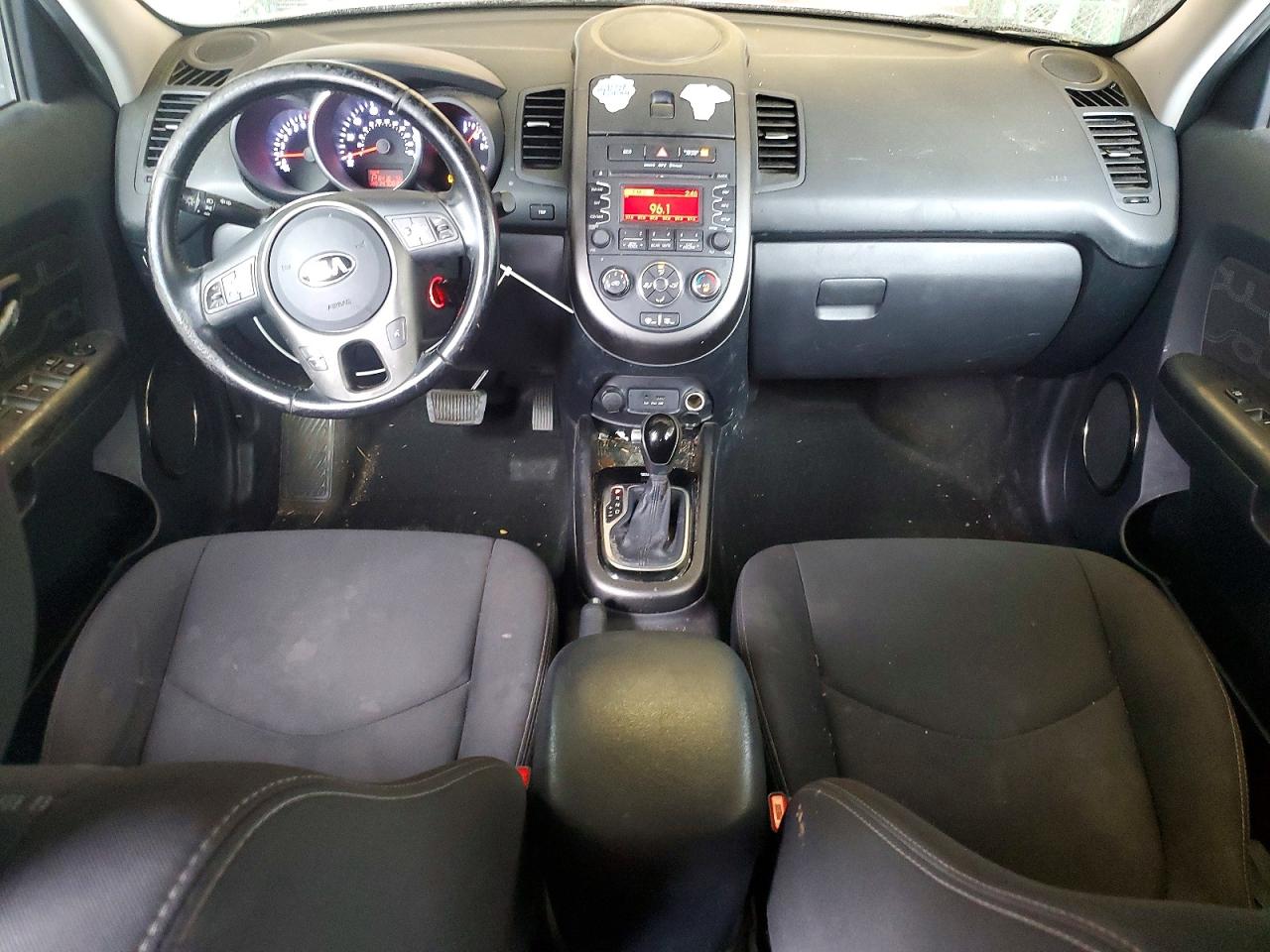 2013 Kia Soul + Gray vin: KNDJT2A68D7622806