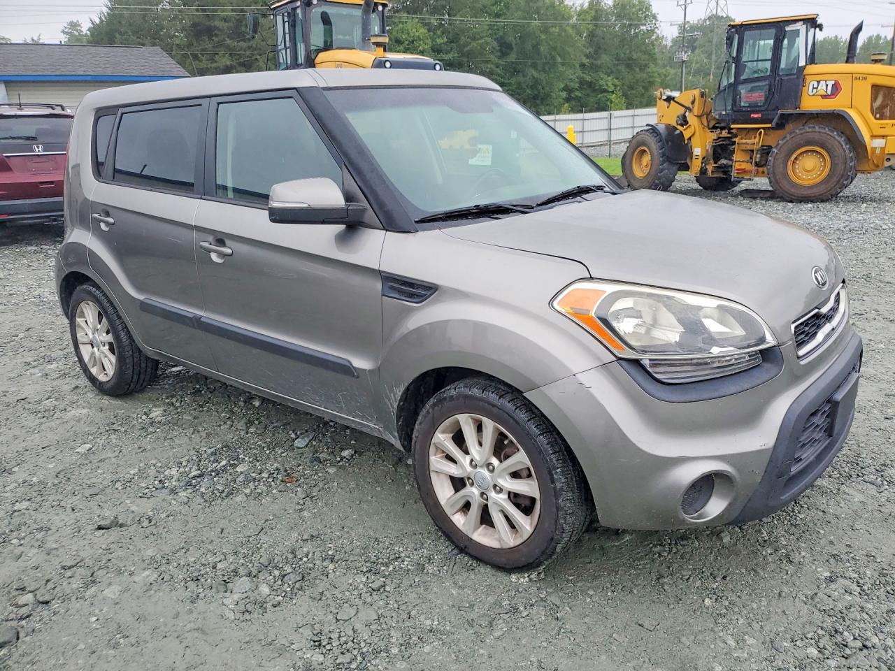 2013 Kia Soul + Gray vin: KNDJT2A68D7622806