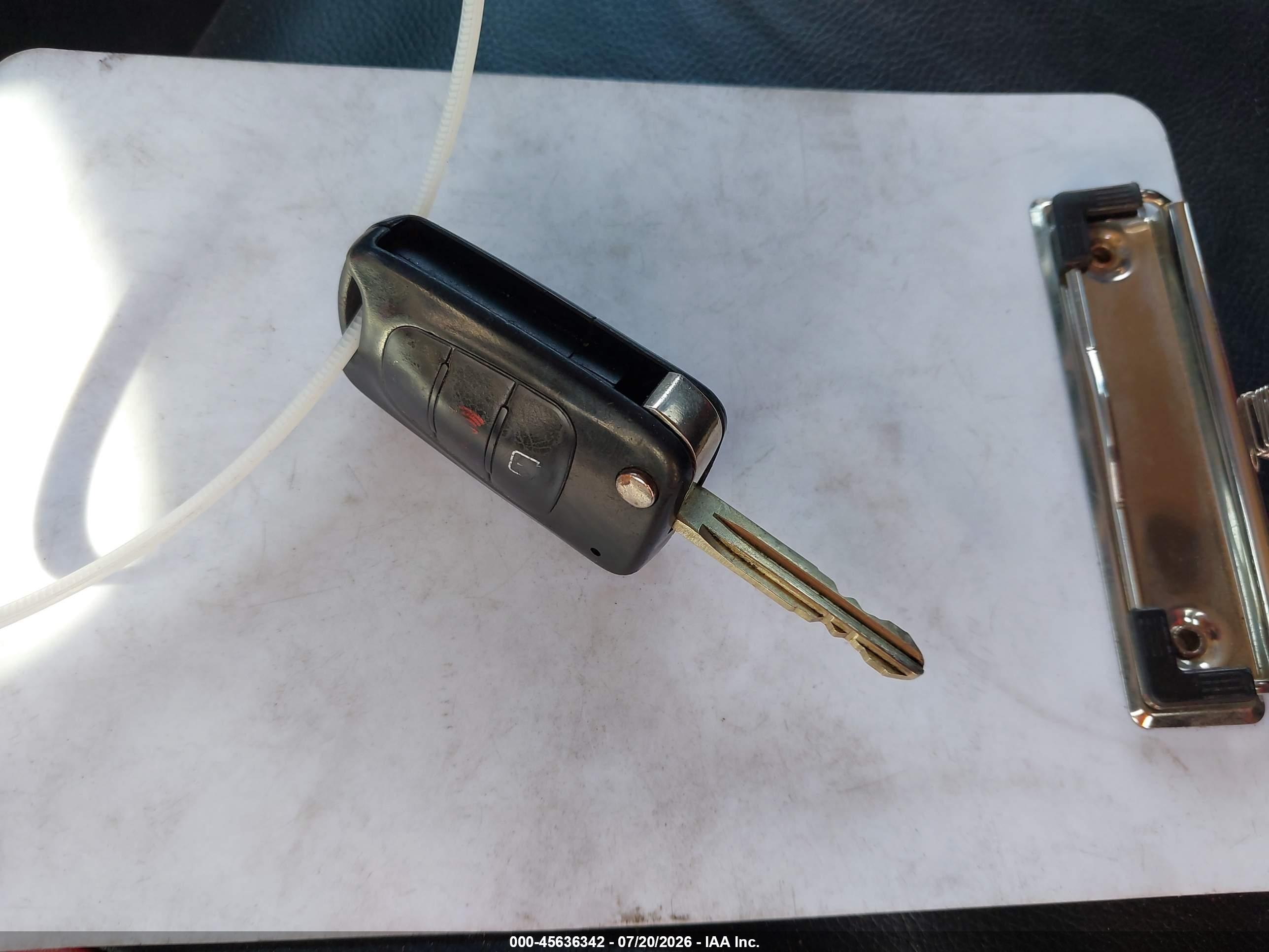2012 Kia Soul + Red vin: KNDJT2A69C7358591