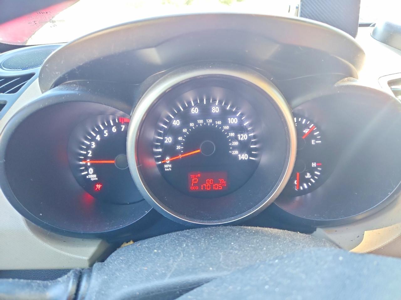 2012 Kia Soul ! Red vin: KNDJT2A69C7368912