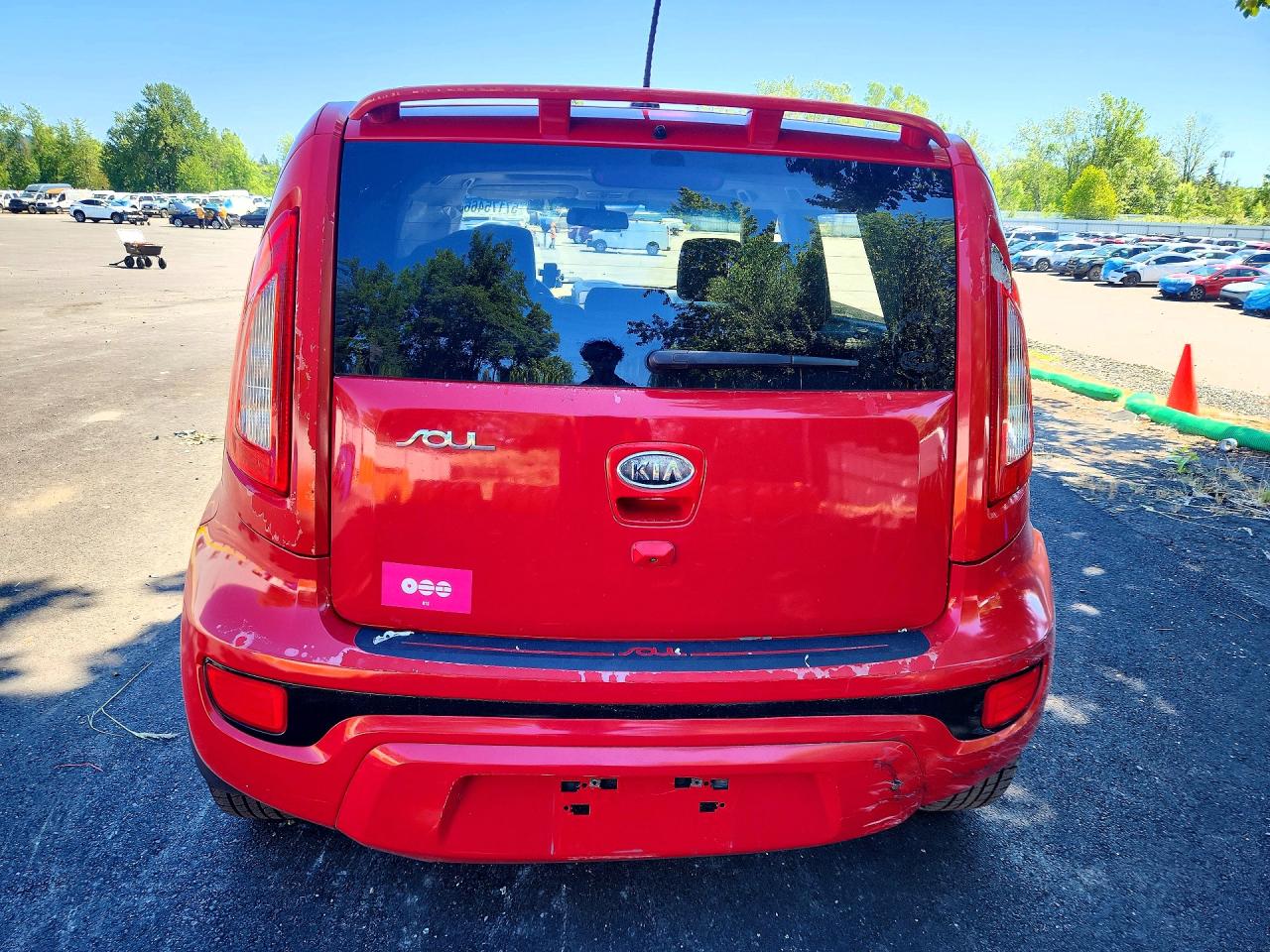 2012 Kia Soul ! Red vin: KNDJT2A69C7368912