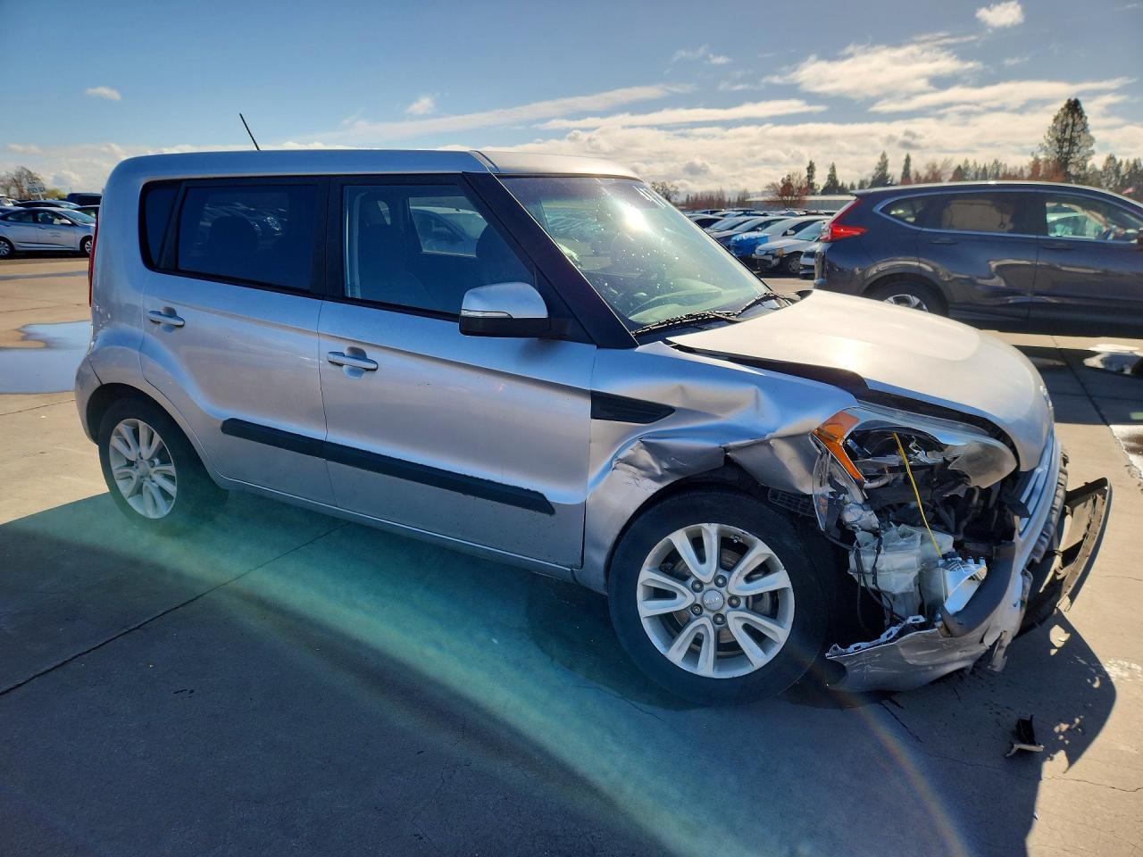 2012 Kia Soul + Silver vin: KNDJT2A69C7384589