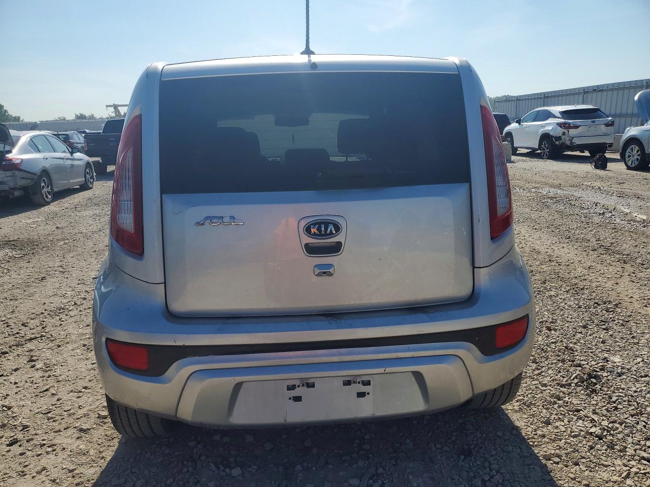 2012 Kia Soul ! Серый vin: KNDJT2A69C7426551