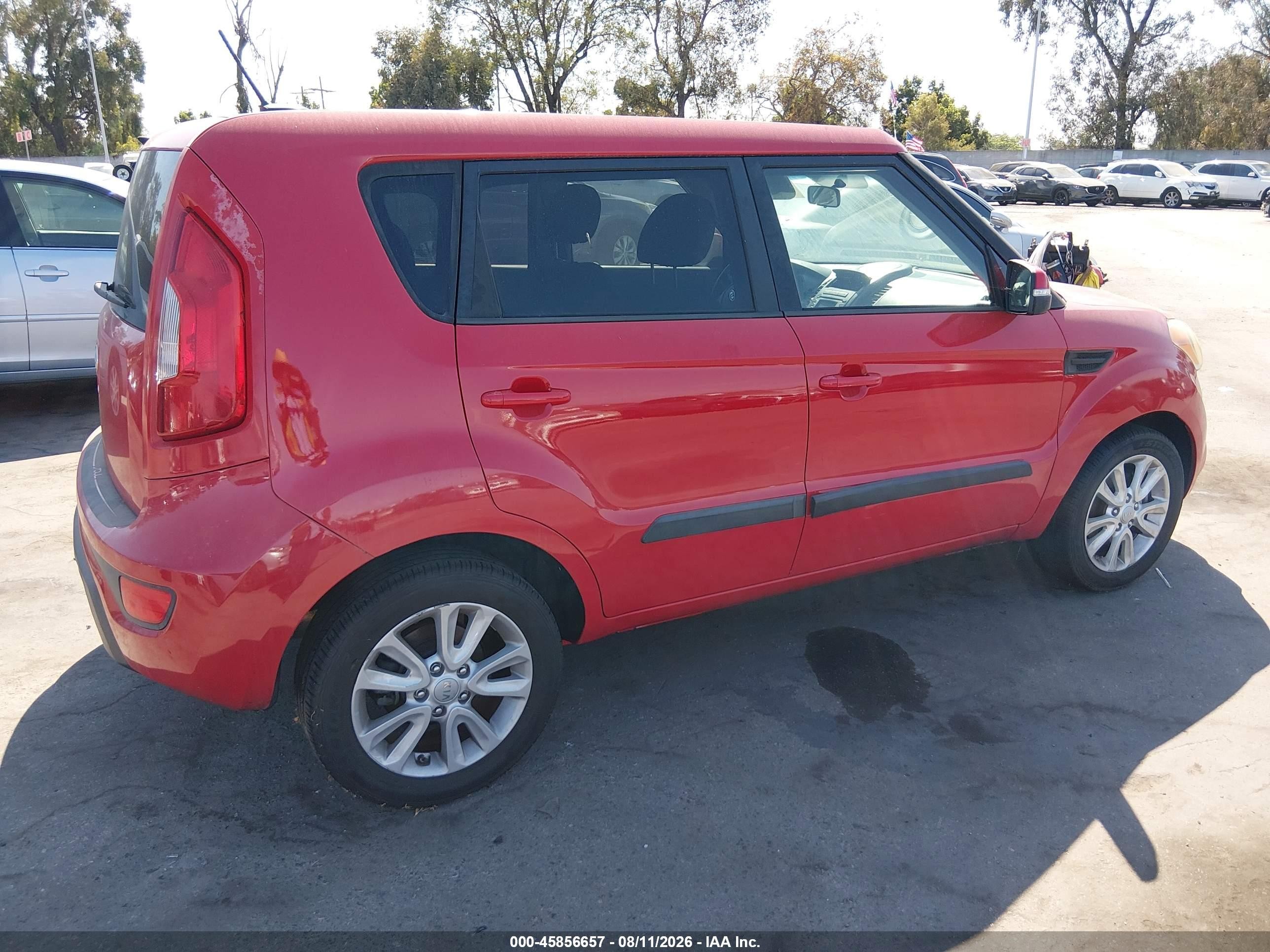 2012 Kia Soul + Red vin: KNDJT2A69C7478875