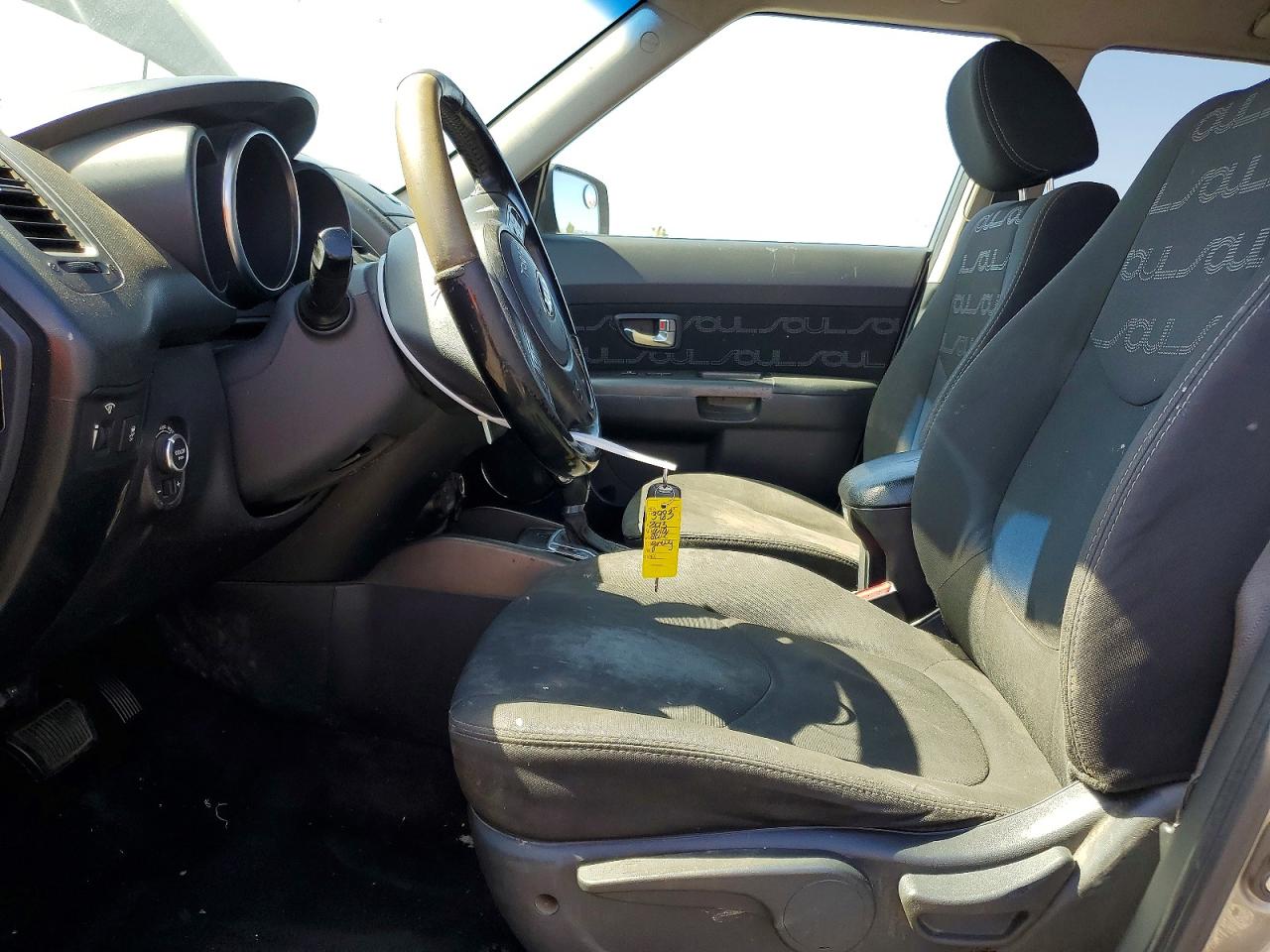 2013 Kia Soul + Gray vin: KNDJT2A69D7482765