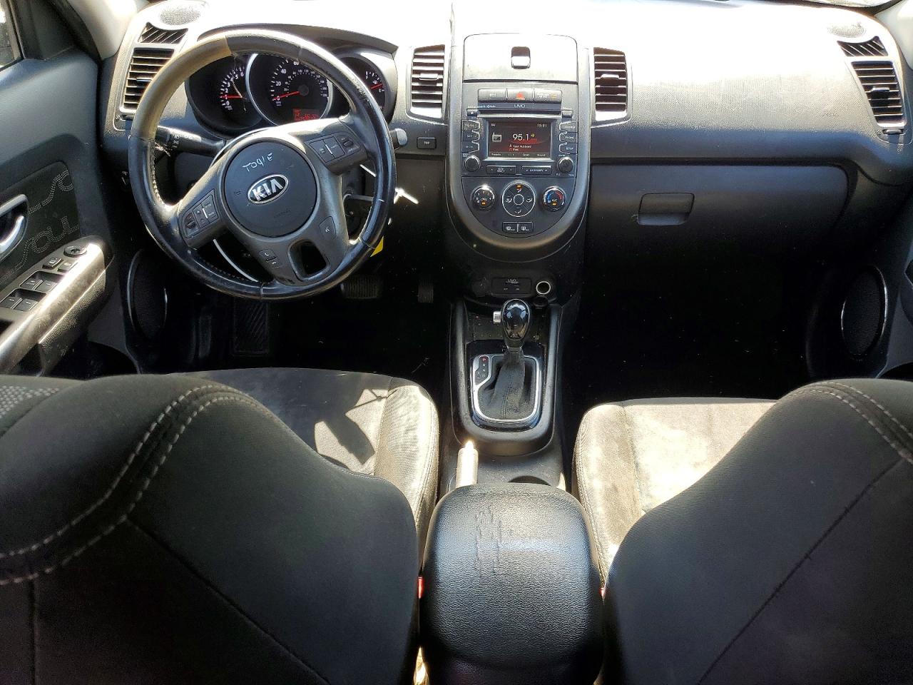 2013 Kia Soul + Gray vin: KNDJT2A69D7482765