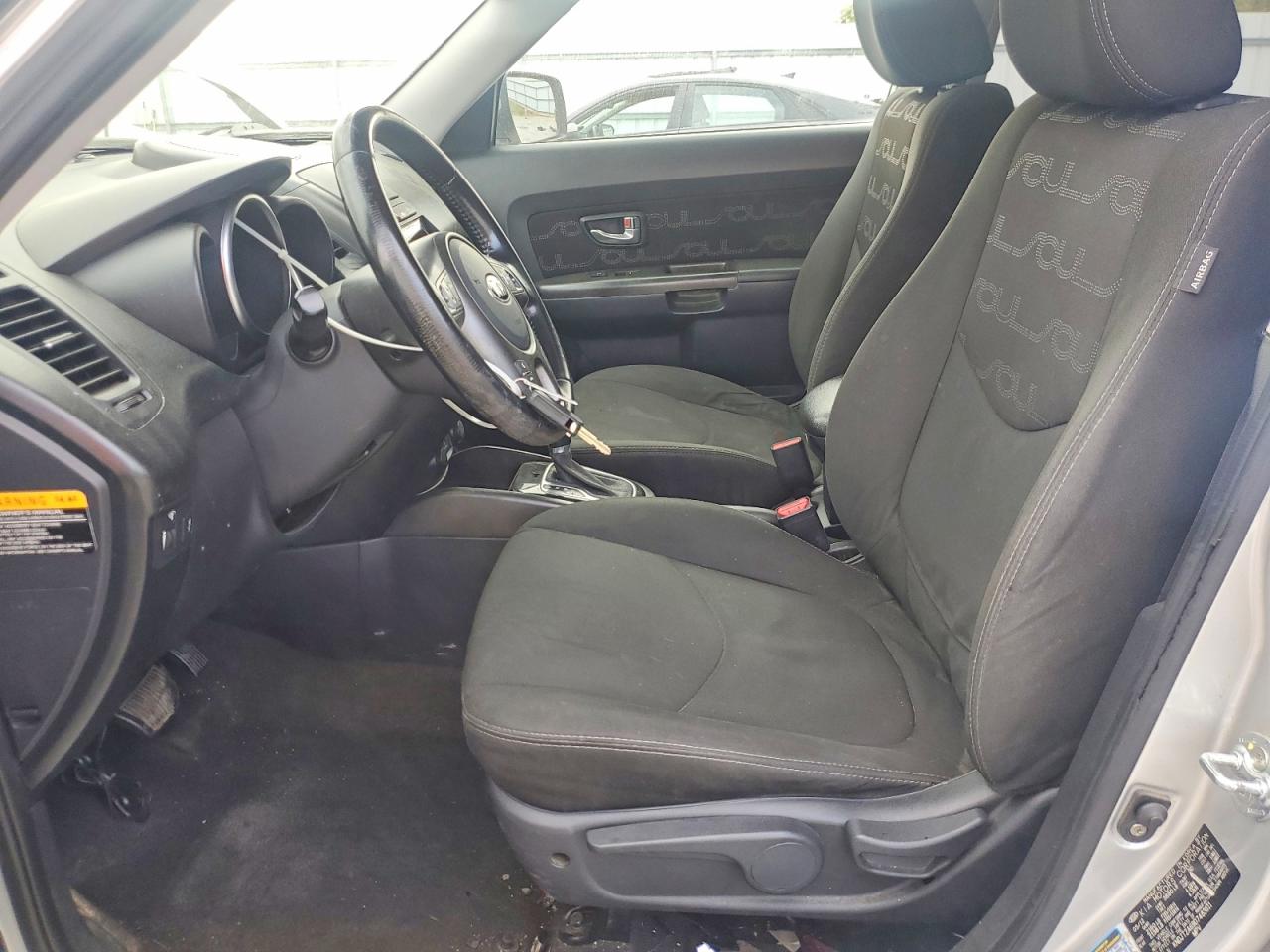 2013 Kia Soul + Серебряный vin: KNDJT2A69D7483611