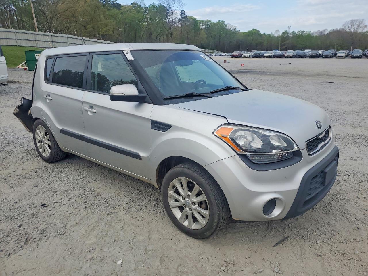 2013 Kia Soul + Серебряный vin: KNDJT2A69D7483611