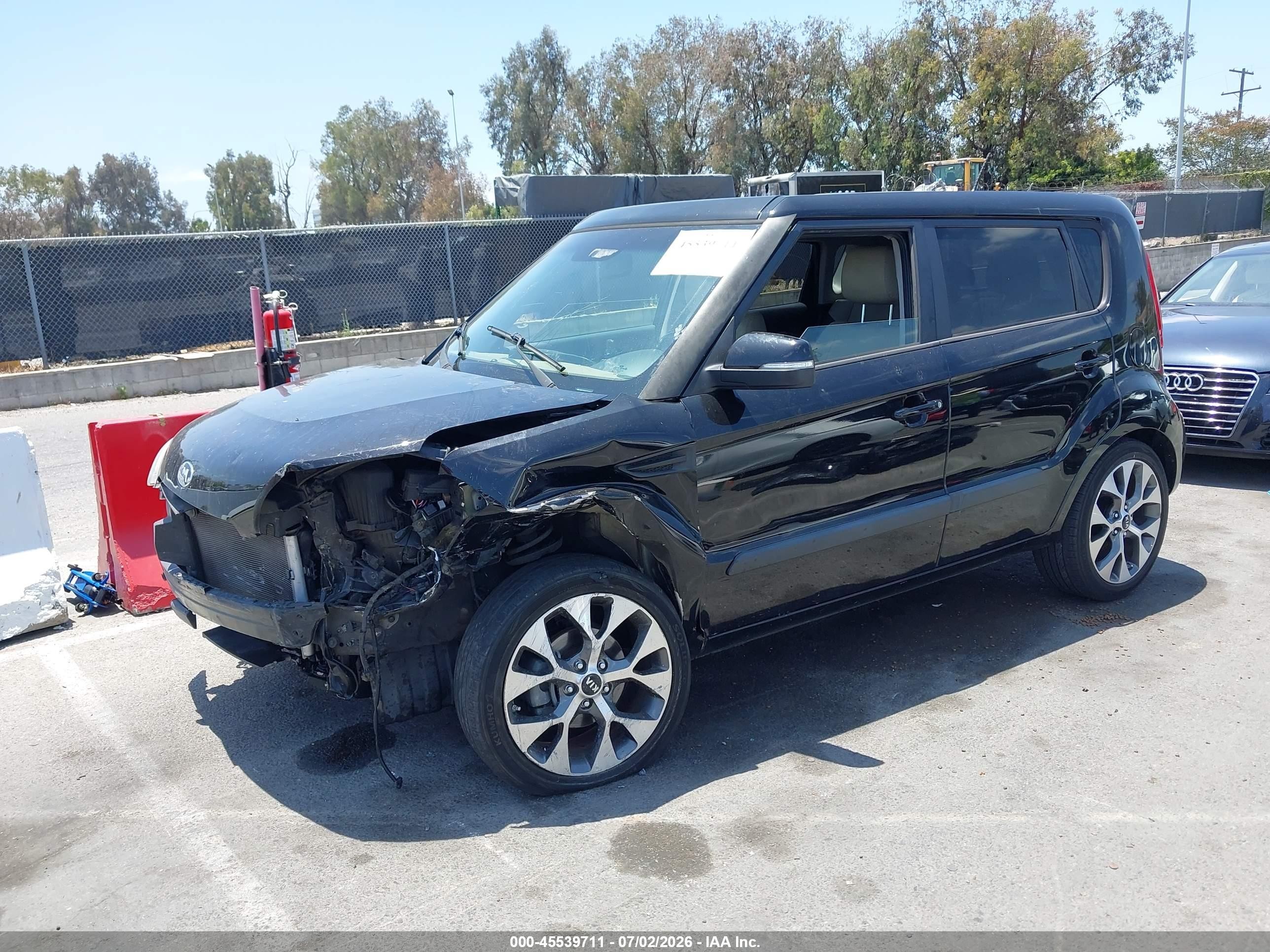 2013 Kia Soul ! Черный vin: KNDJT2A69D7528742