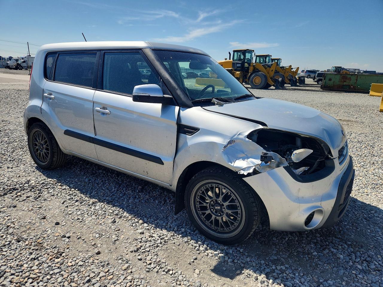 2013 Kia Soul + Серебряный vin: KNDJT2A69D7558162