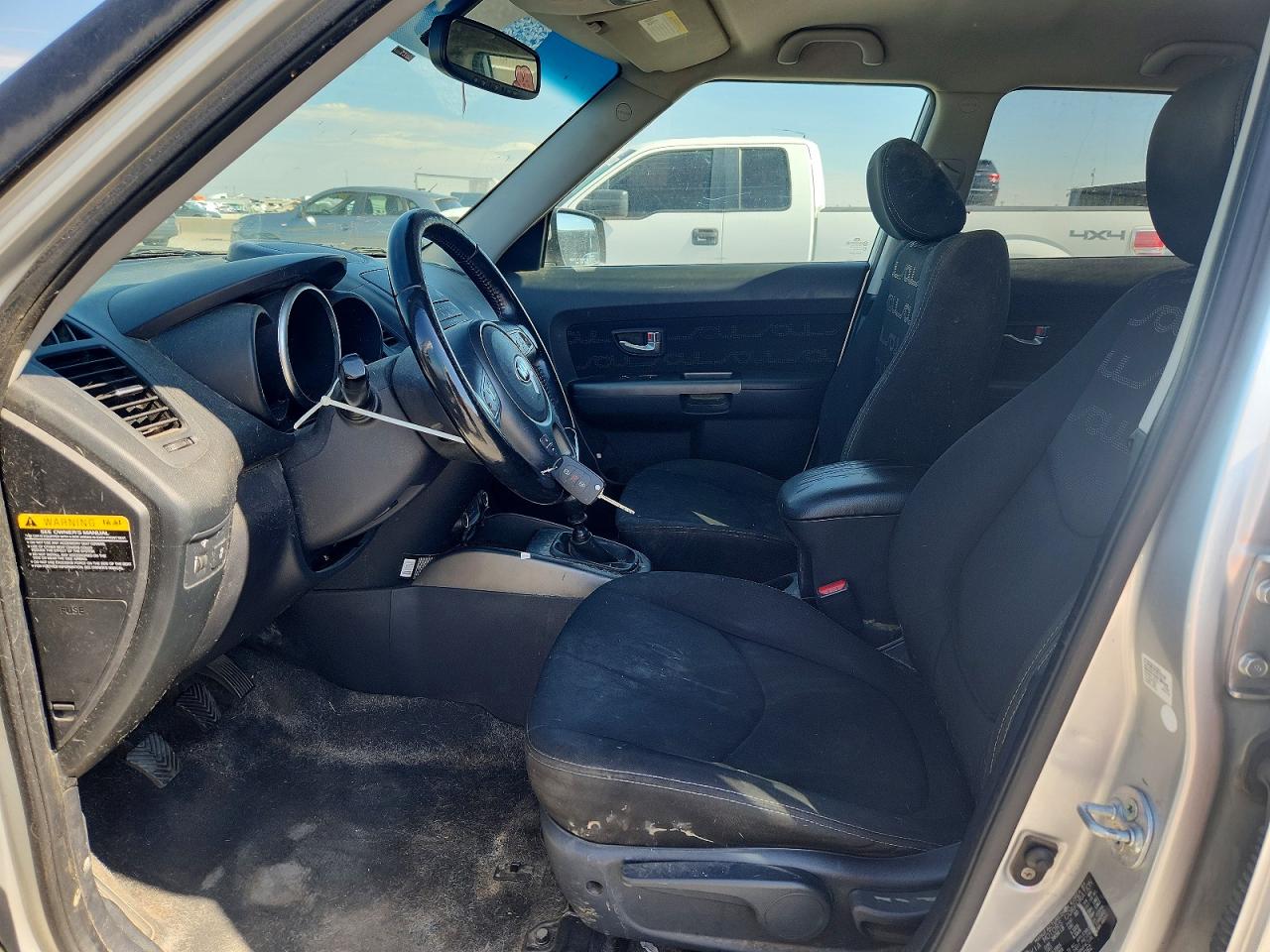 2013 Kia Soul + Серебряный vin: KNDJT2A69D7558162